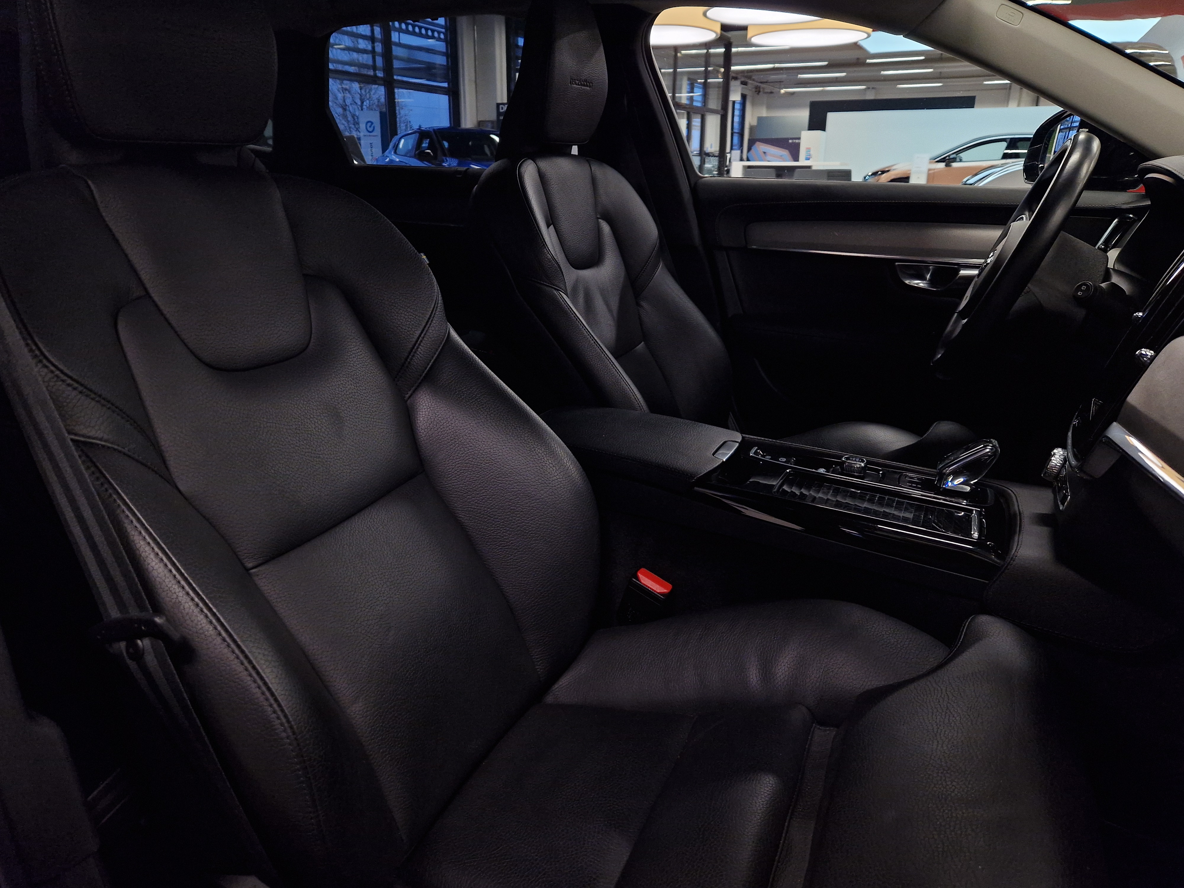 Volvo V90 T8 TWE AWD INSCRIPTION AUT TAKUU 24KK/40TKM