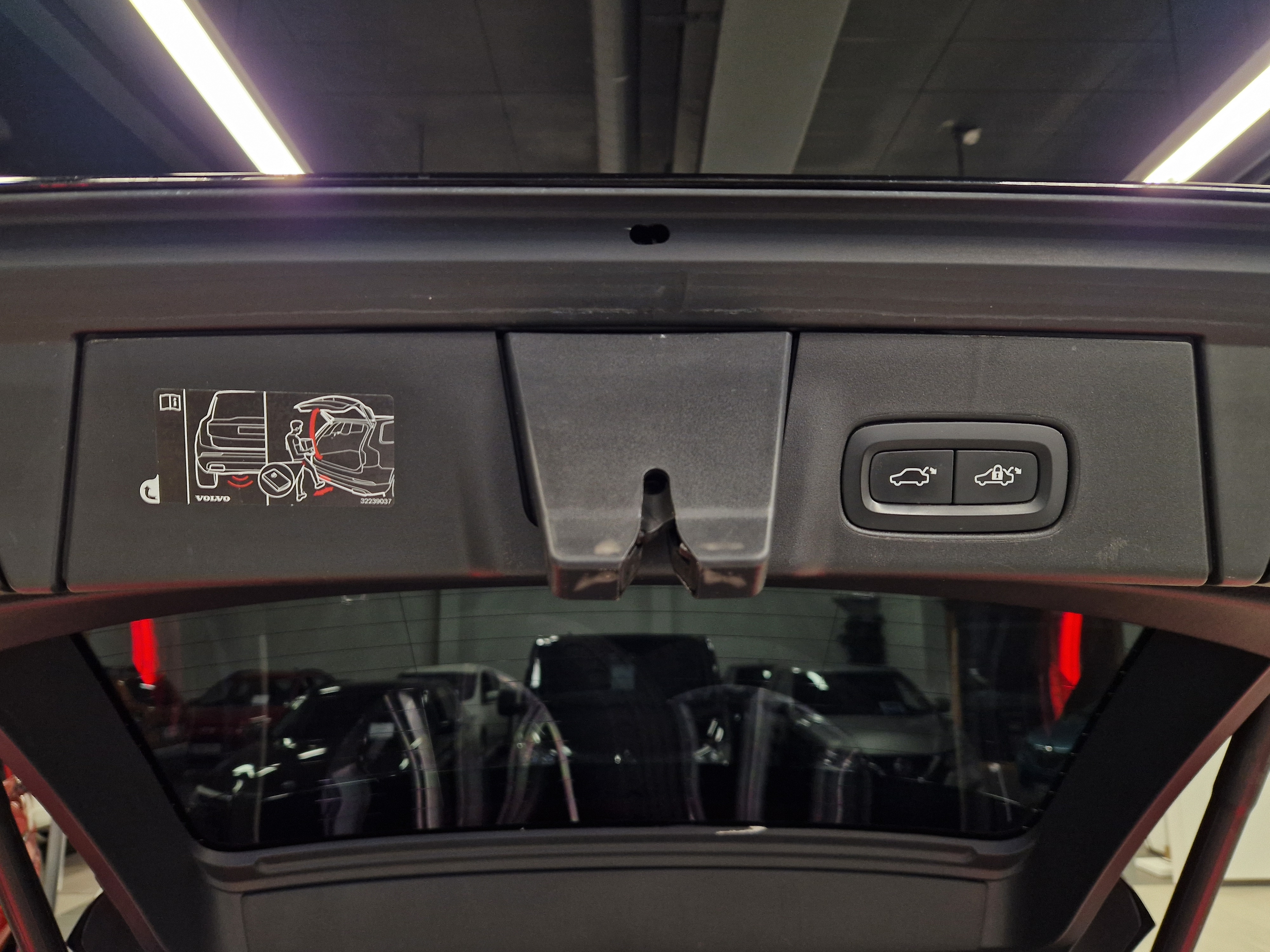 Volvo V90 T8 TWE AWD INSCRIPTION AUT TAKUU 24KK/40TKM