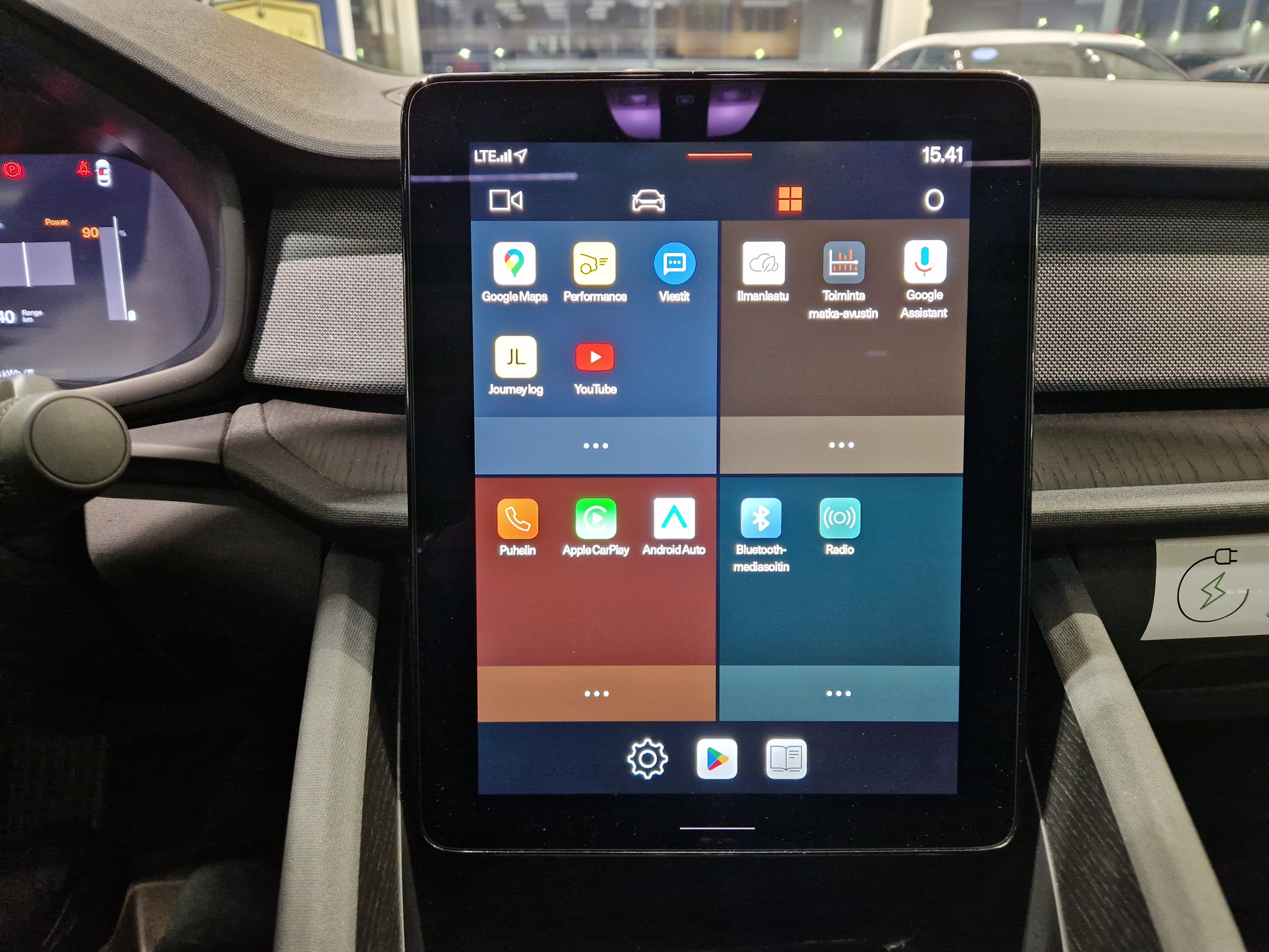 Polestar 2 LONG RANGE DUAL MOTOR 300KW 78KWH TAKUU 24KK/40TK.