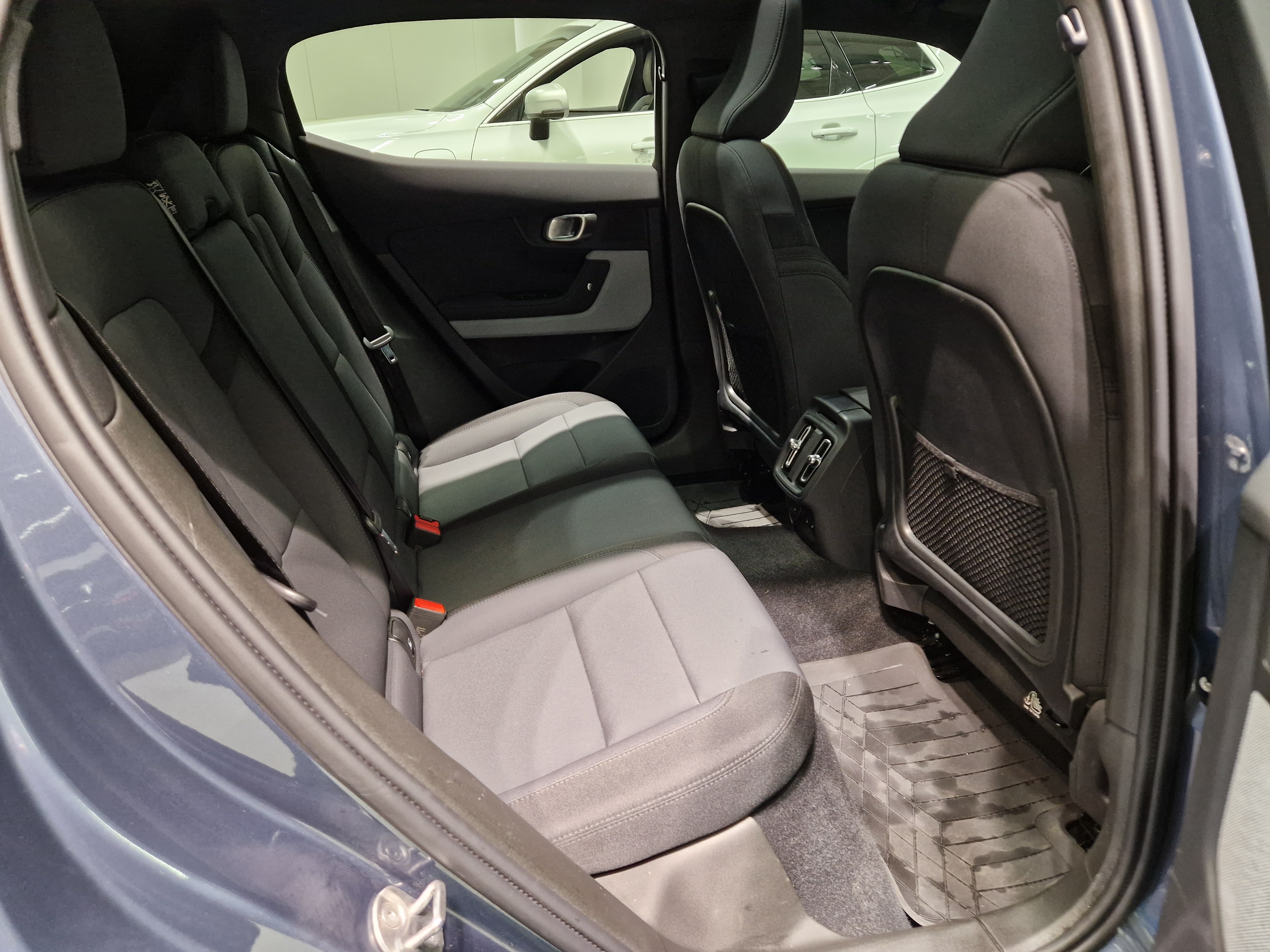 Polestar 2 LONG RANGE DUAL MOTOR 300KW 78KWH TAKUU 24KK/40TK.