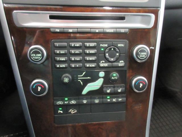 Volvo XC60 2,4D AWD SUMMUM AUT