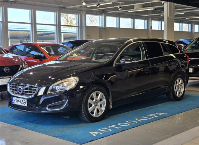 volvo V60 D4 SUMMUM EDITION BUSINESS AUT.