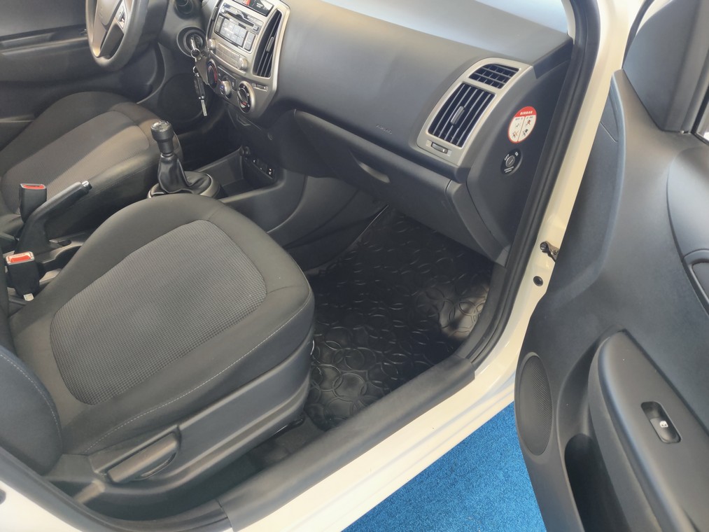 Hyundai I20 5D 1,2 5MT CLASSIC.
