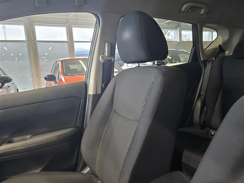 Nissan PULSAR DIG-T 115 BUSINESS 360 6M/T E6