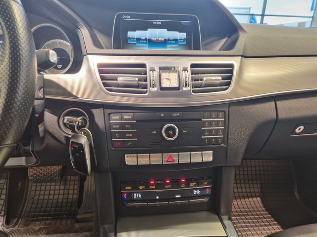 Mercedes-benz E 300 BLUETEC HYBRID A PREMIUM BUSINESS