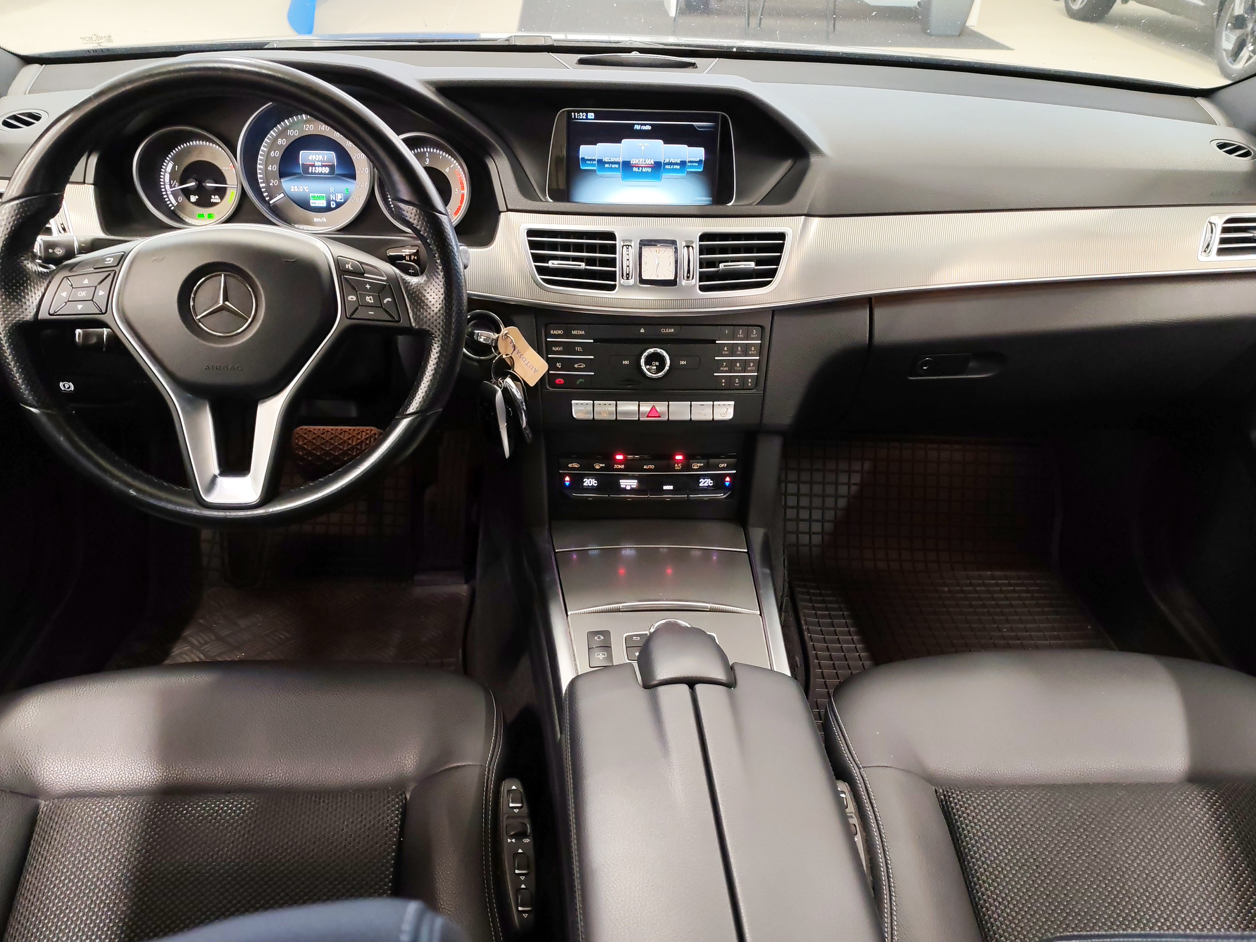 Mercedes-benz E 300 BLUETEC HYBRID A PREMIUM BUSINESS
