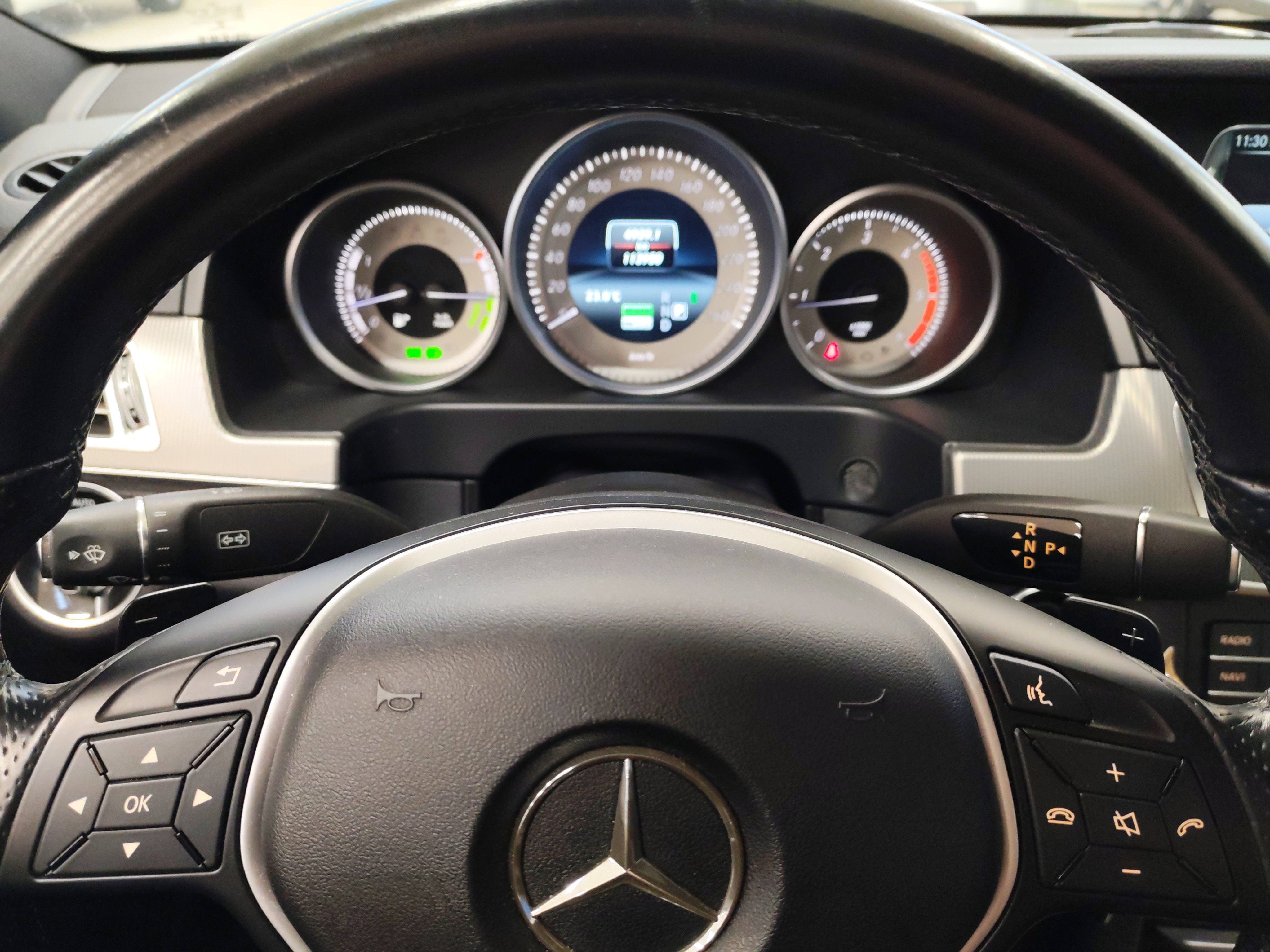 Mercedes-benz E 300 BLUETEC HYBRID A PREMIUM BUSINESS