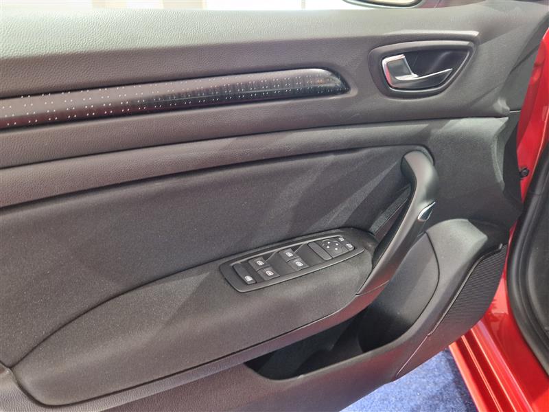 Renault MEGANE HATCHBACK ENERGY TCE 130 ZEN
