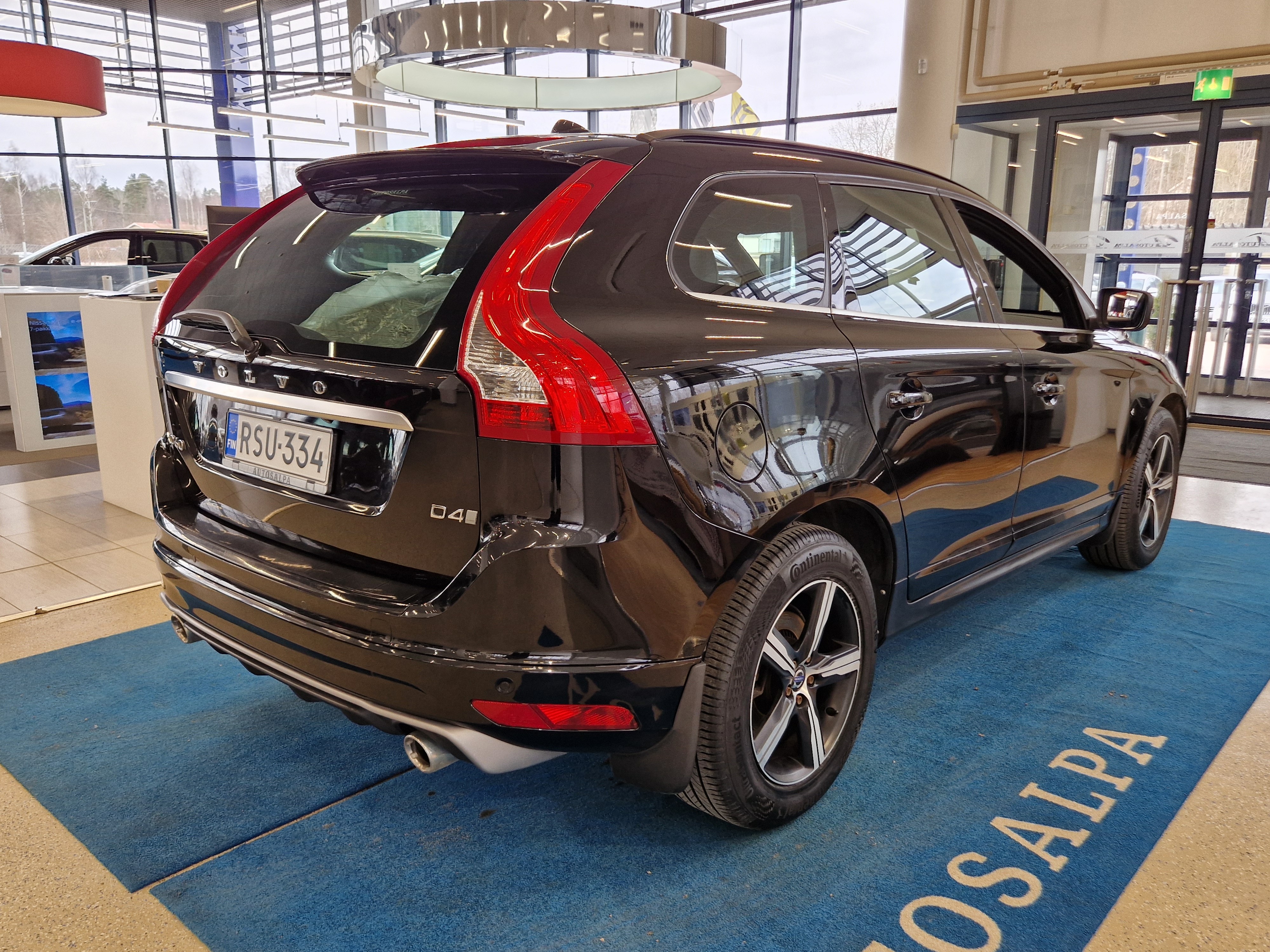 Volvo XC60 2017, kuva 3/20