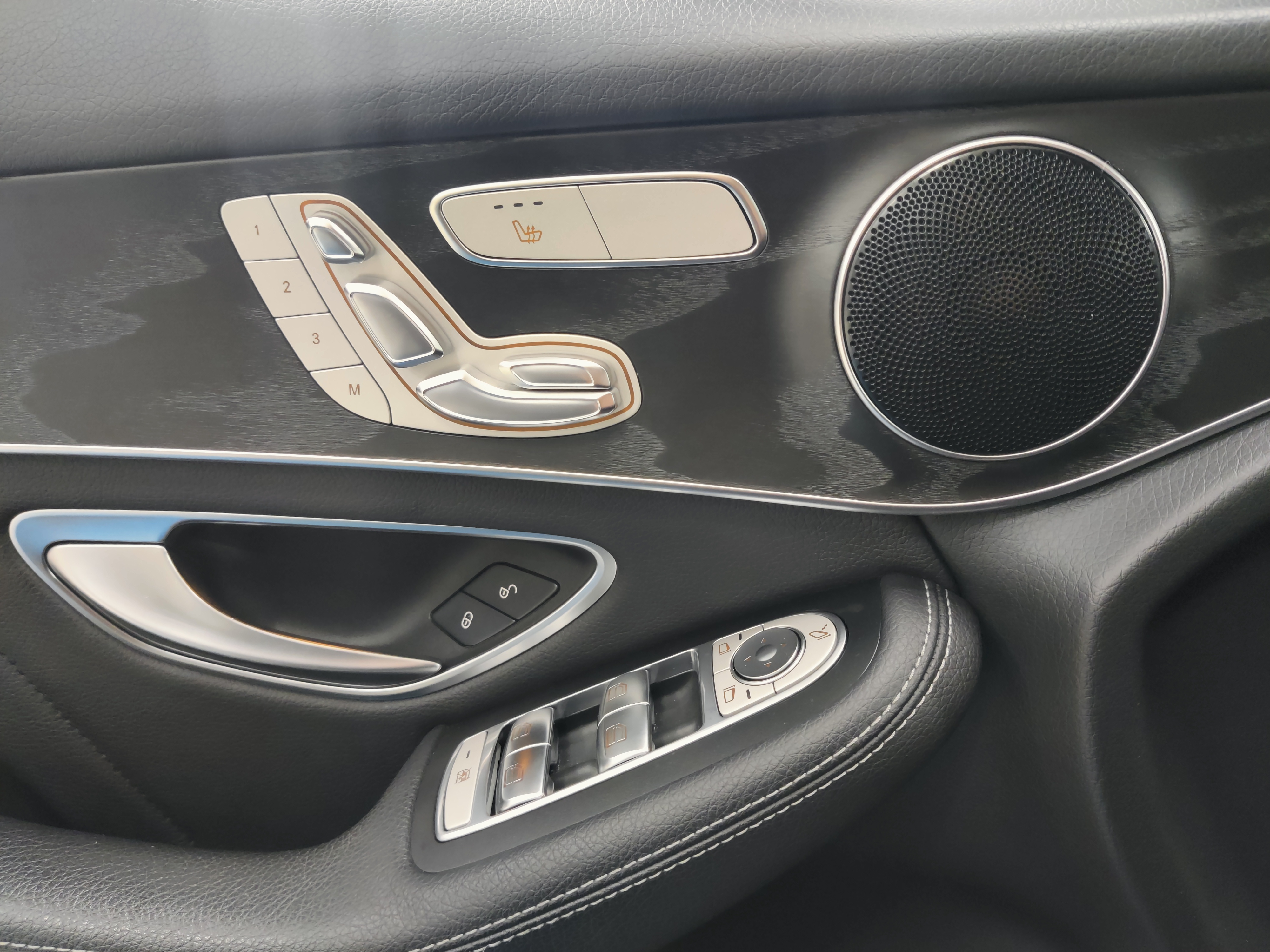 Mercedes-benz GLC 350 E 4MATIC A PREMIUM BUSINESS