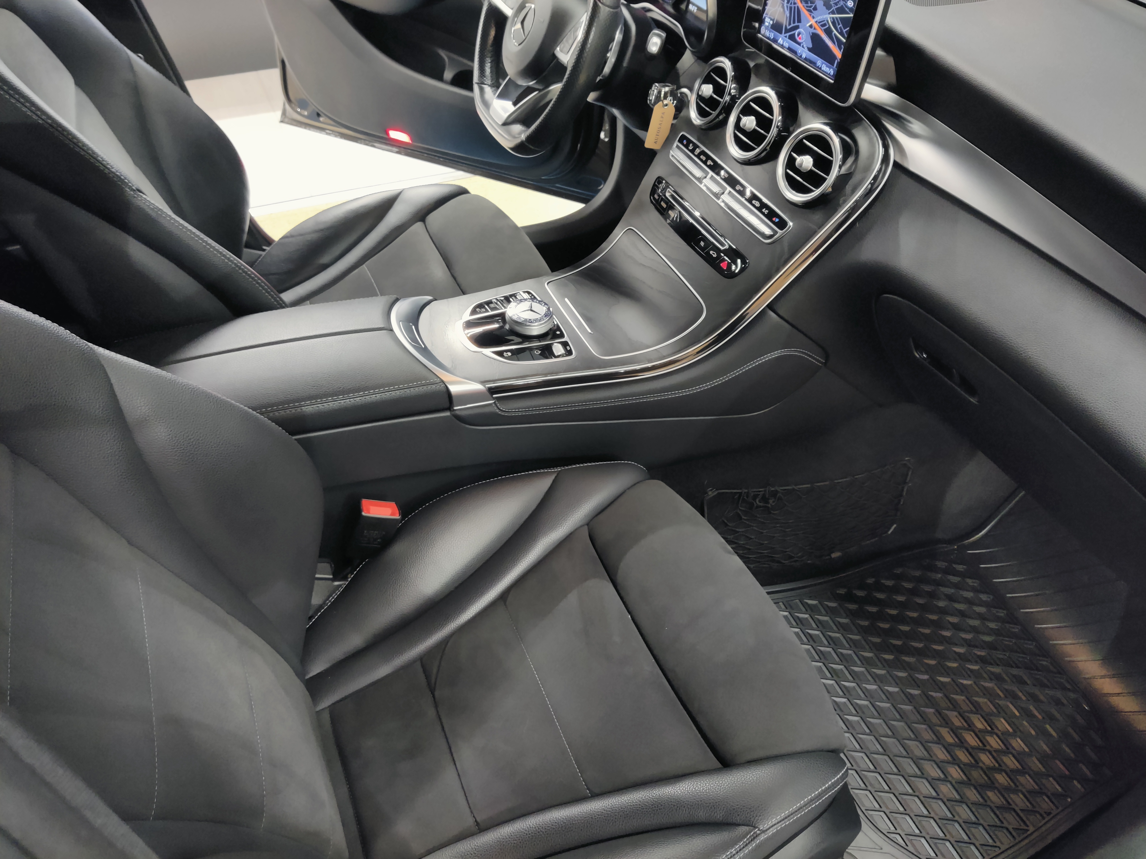 Mercedes-benz GLC 350 E 4MATIC A PREMIUM BUSINESS