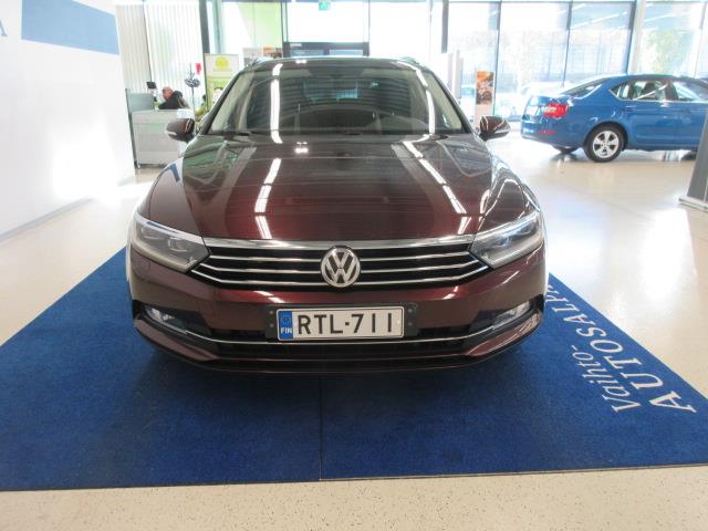 Volkswagen PASSAT VARIANT FOOTBALL EDITION 1,6 TDI 88 KW (120 HV).DS