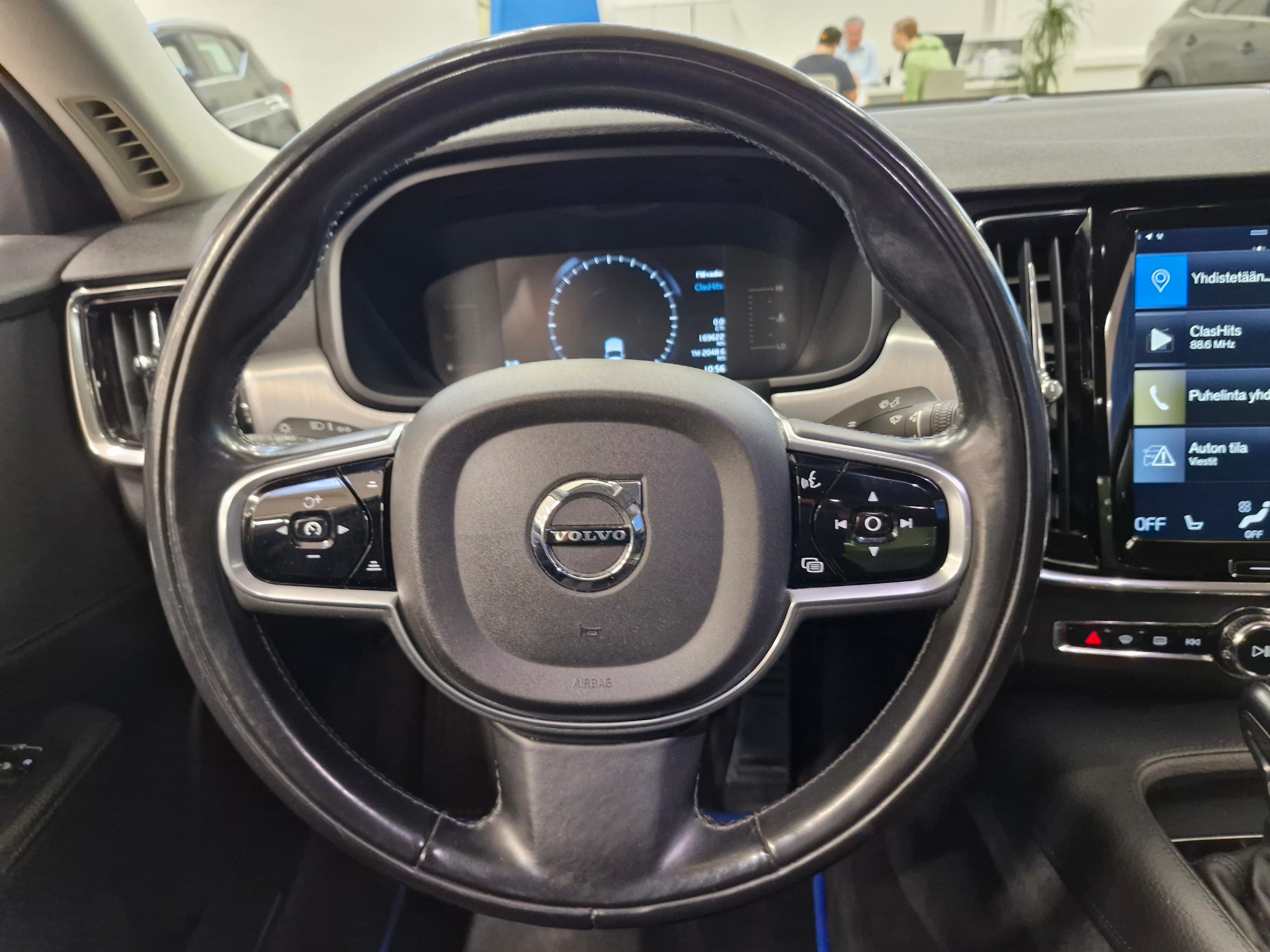 Volvo S90 D3 Business aut 2018, photo 6/15