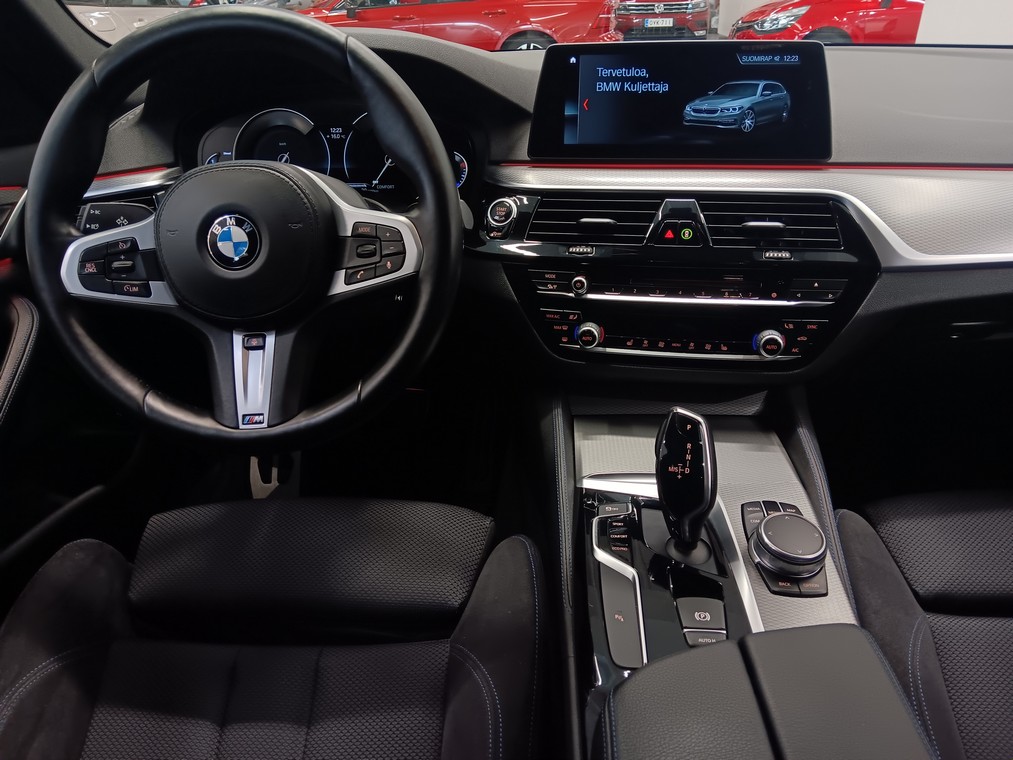Bmw 520 G31 TOURING 520D A XDRIVE BUSINESS COMFORT