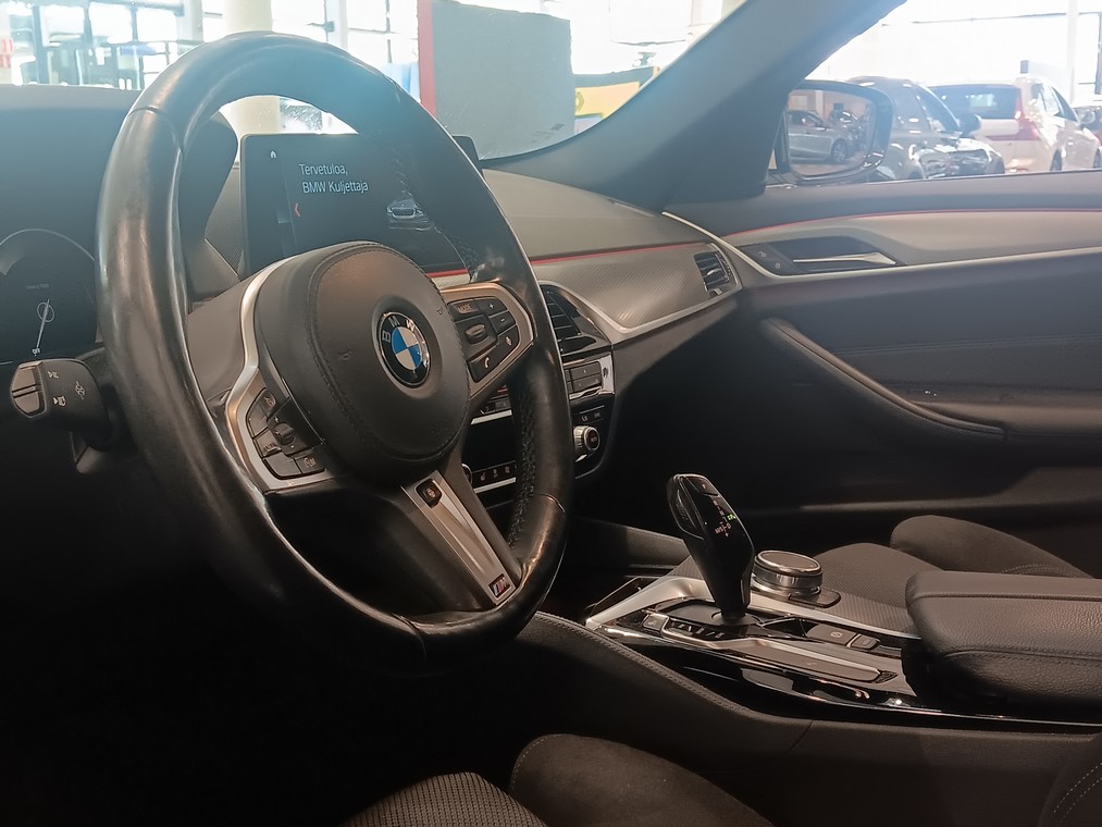Bmw 520 G31 TOURING 520D A XDRIVE BUSINESS COMFORT