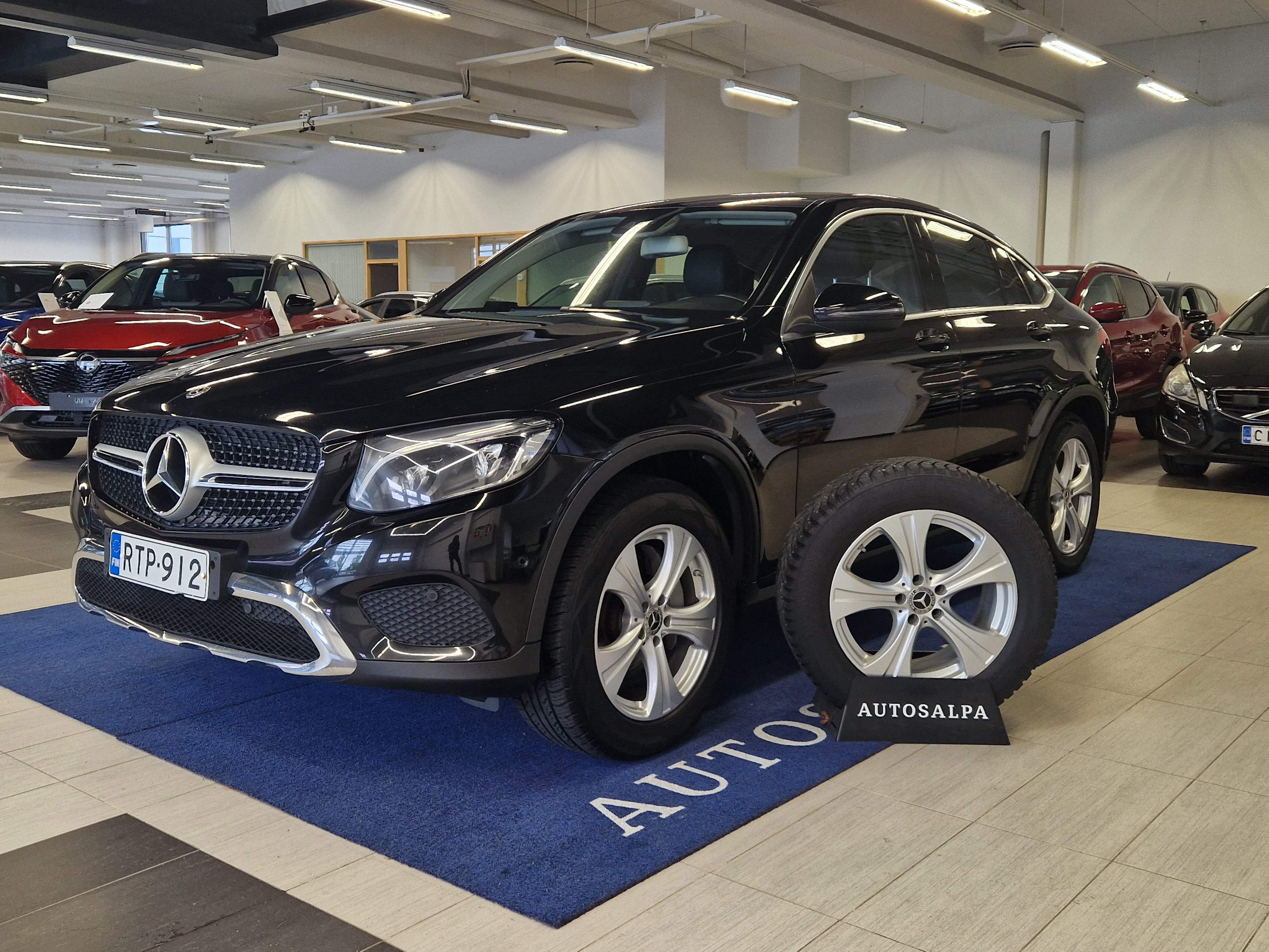 Mercedes-benz GLC 250 D COUPÉ 4MATIC A PREMIUM BUSINESS