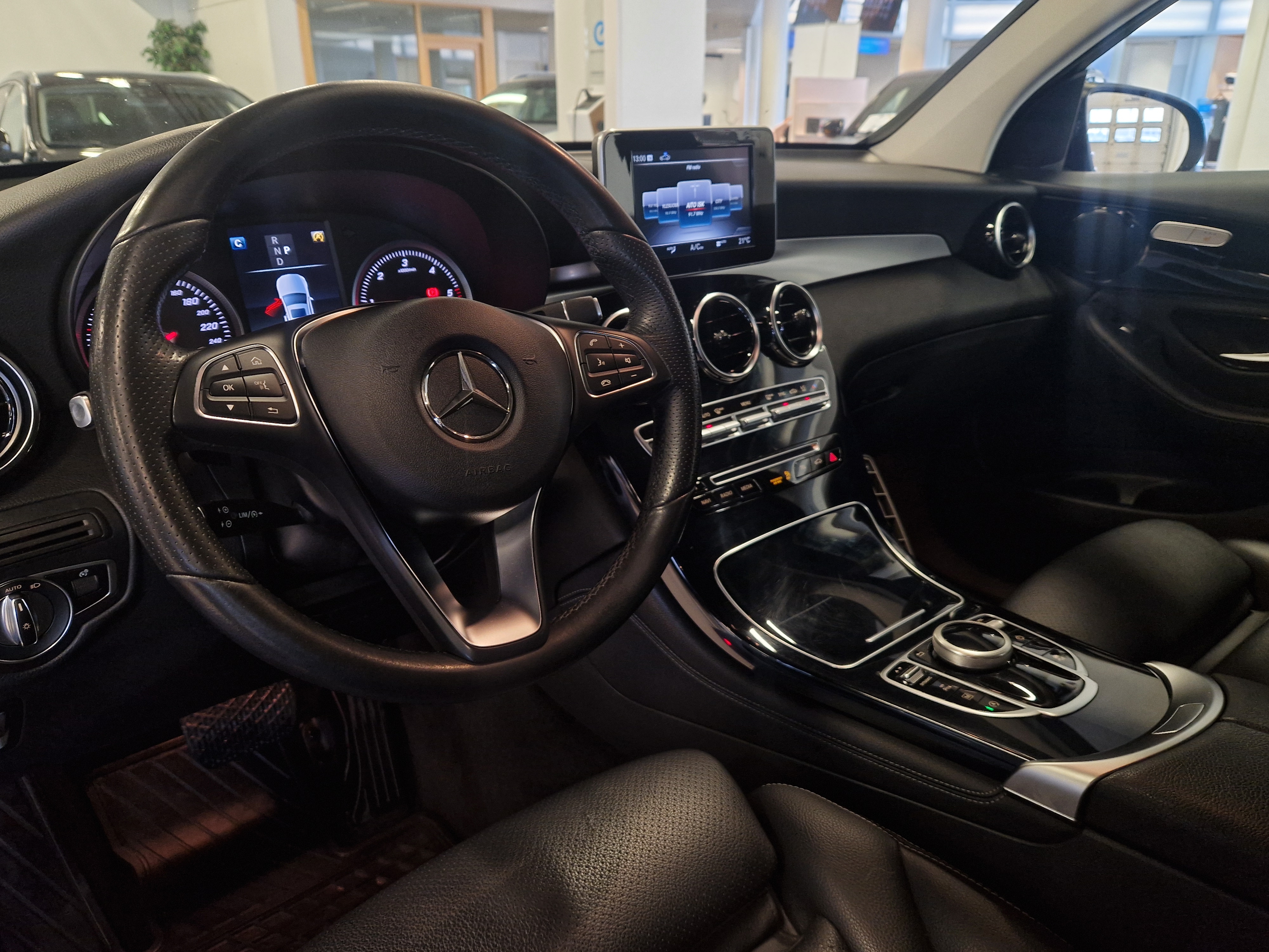 Mercedes-benz GLC 250 D COUPÉ 4MATIC A PREMIUM BUSINESS