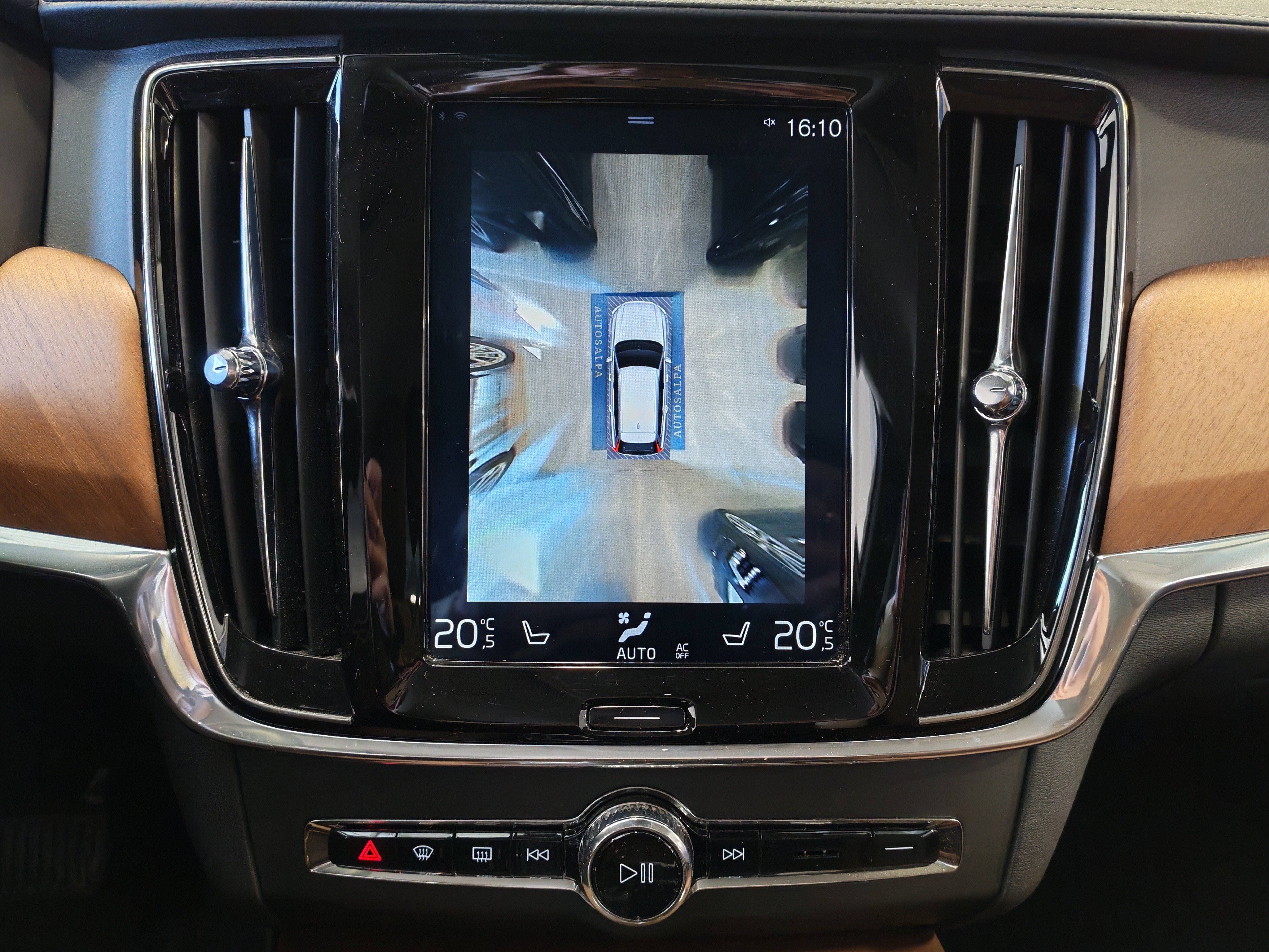 Volvo V90 T8 AWD INSCRIPTION TAKUU 12KK/20TKM
