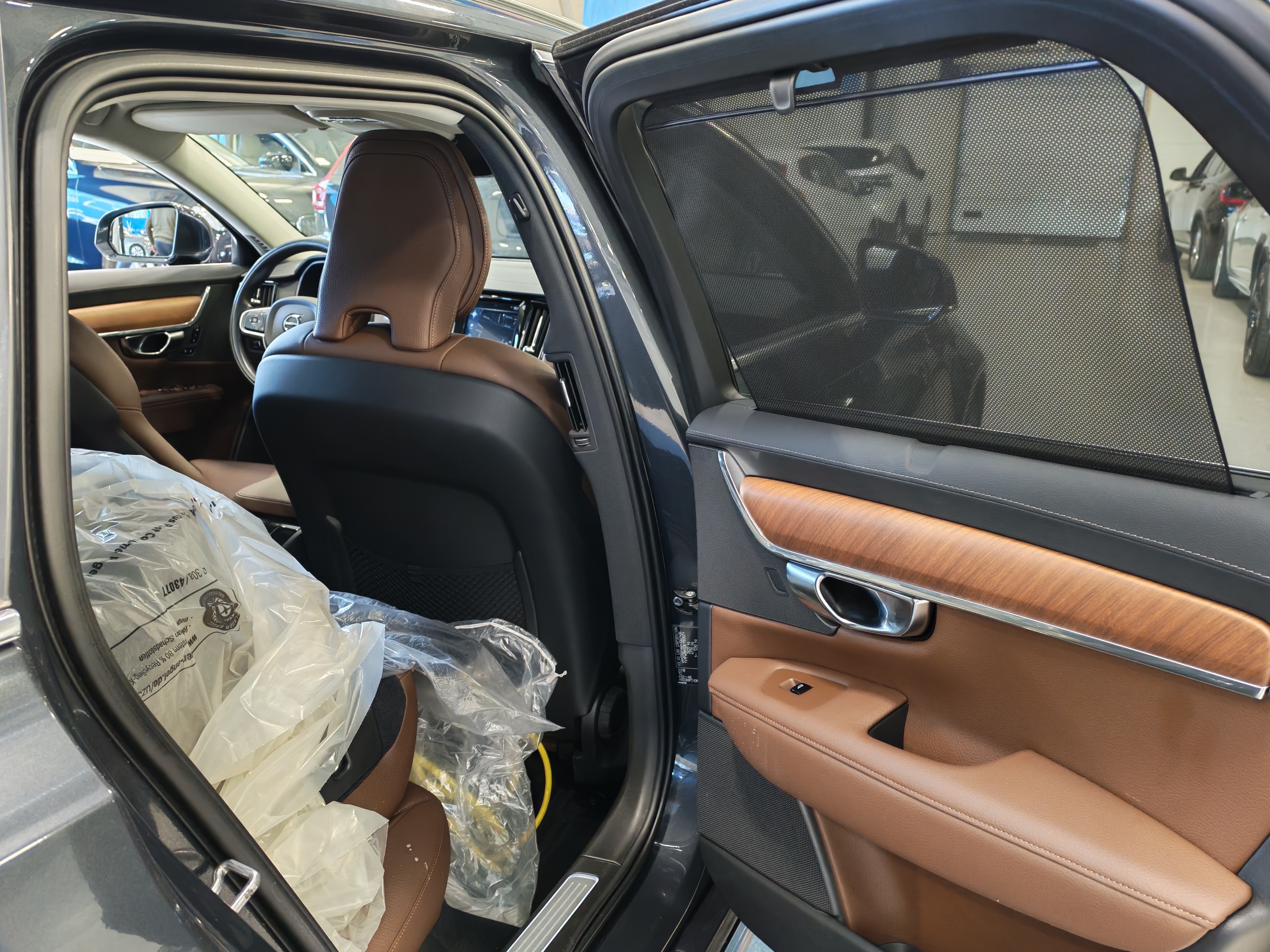 Volvo V90 T8 AWD INSCRIPTION TAKUU 12KK/20TKM
