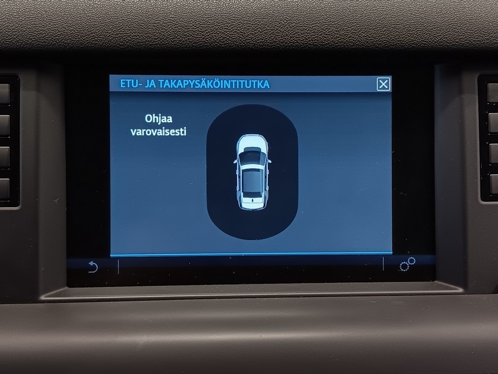 Land-rover DISCOVERY SPORT 2,0 TD4 180 BUSINESS DESIGN SE AUT