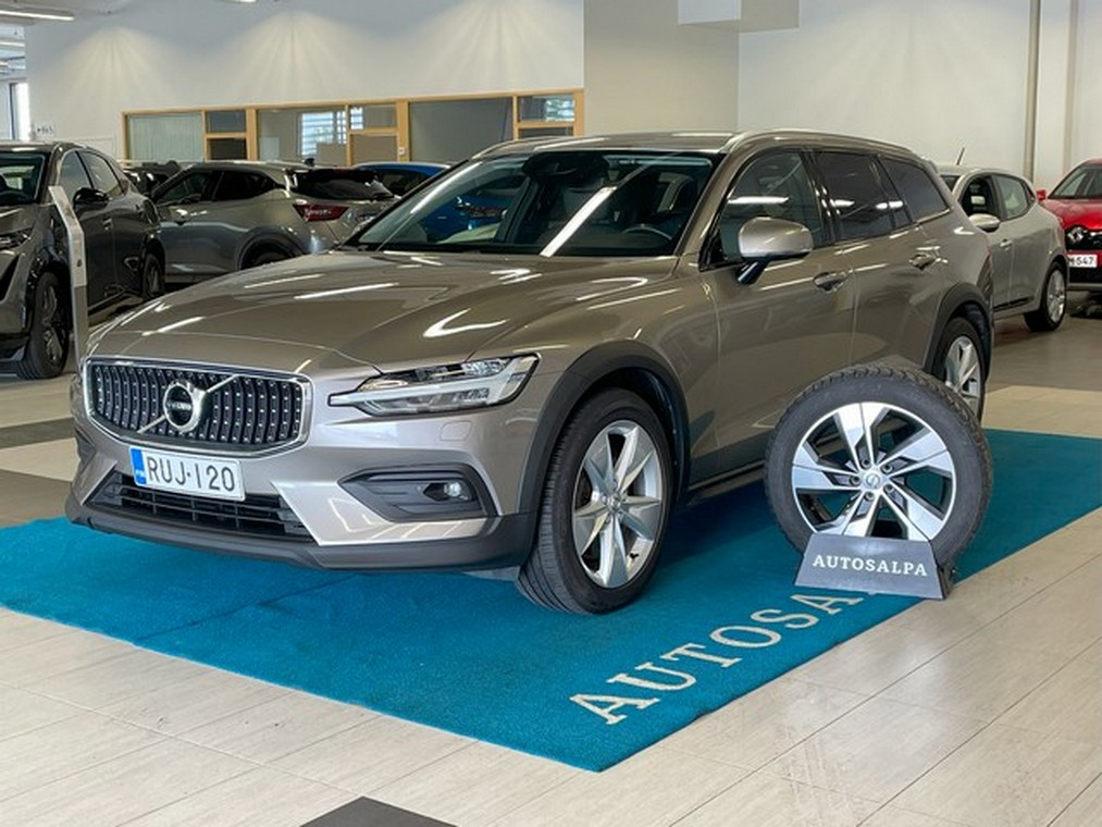 Volvo V60 CROSS COUNTRY D4 AWD BUSINESS AUT