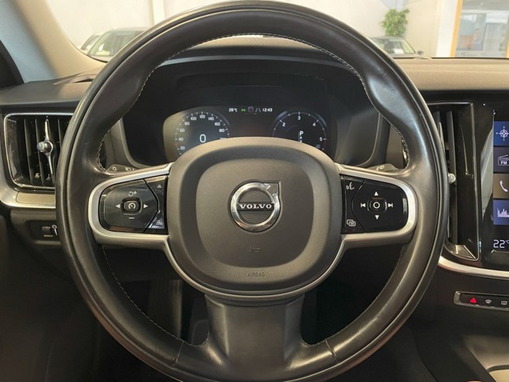 Volvo V60 CROSS COUNTRY D4 AWD BUSINESS AUT