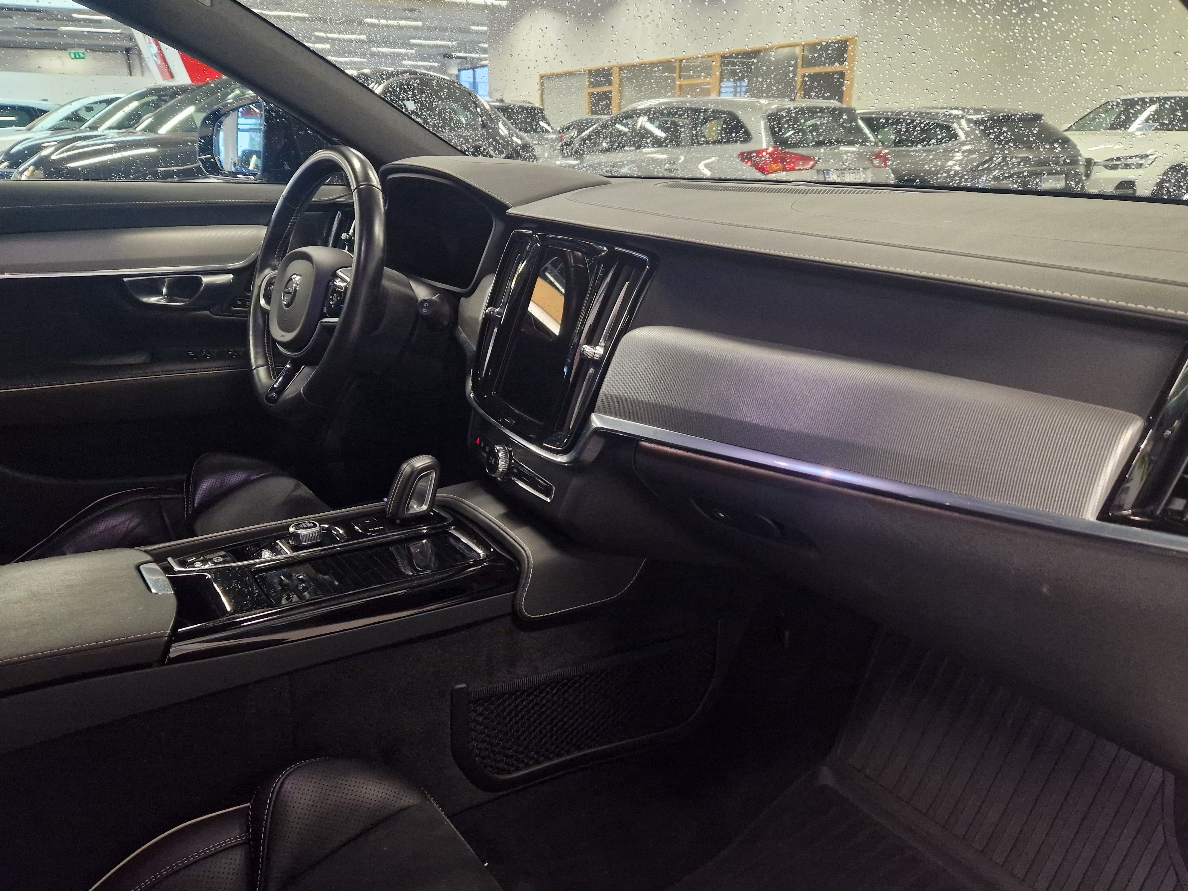 Volvo V90 T6 TWE AWD R-DESIGN AUT. TAKUU 24KK/40TKM
