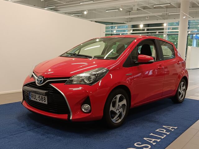 toyota YARIS 1,5 HYBRID ACTIVE EDITION 5OV