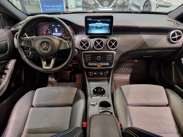 Mercedes-benz A 180 A BUSINESS AMG.