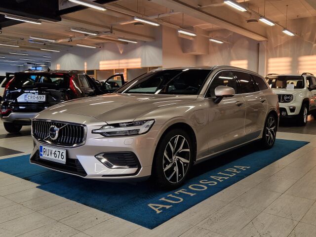 volvo V60 T6 AWD LONG RANGE PLUS BRIGHT TAKUU 24KK/40TKM