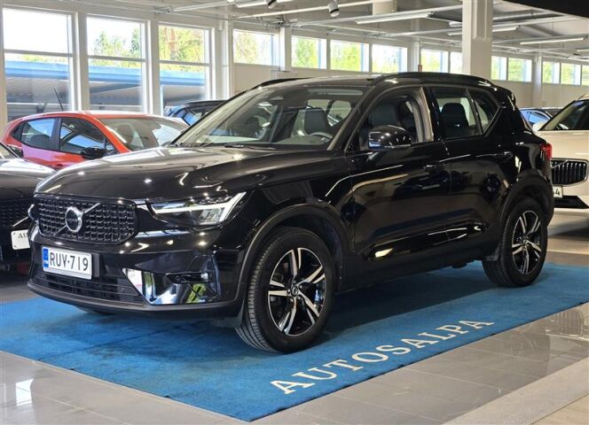 volvo XC40 B3 MHEV BUSINESS PLUS DARK DCT TAKUU 24KK/40TKM