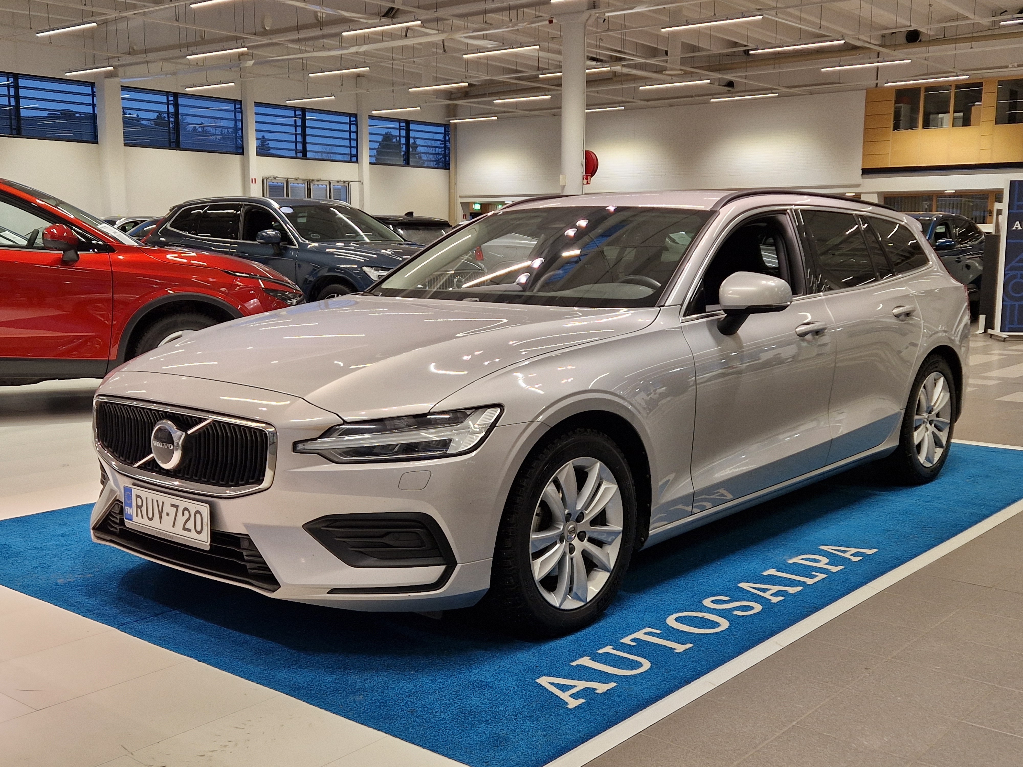 Volvo V60 B4 D-MHEV BUSINESS CORE AUT