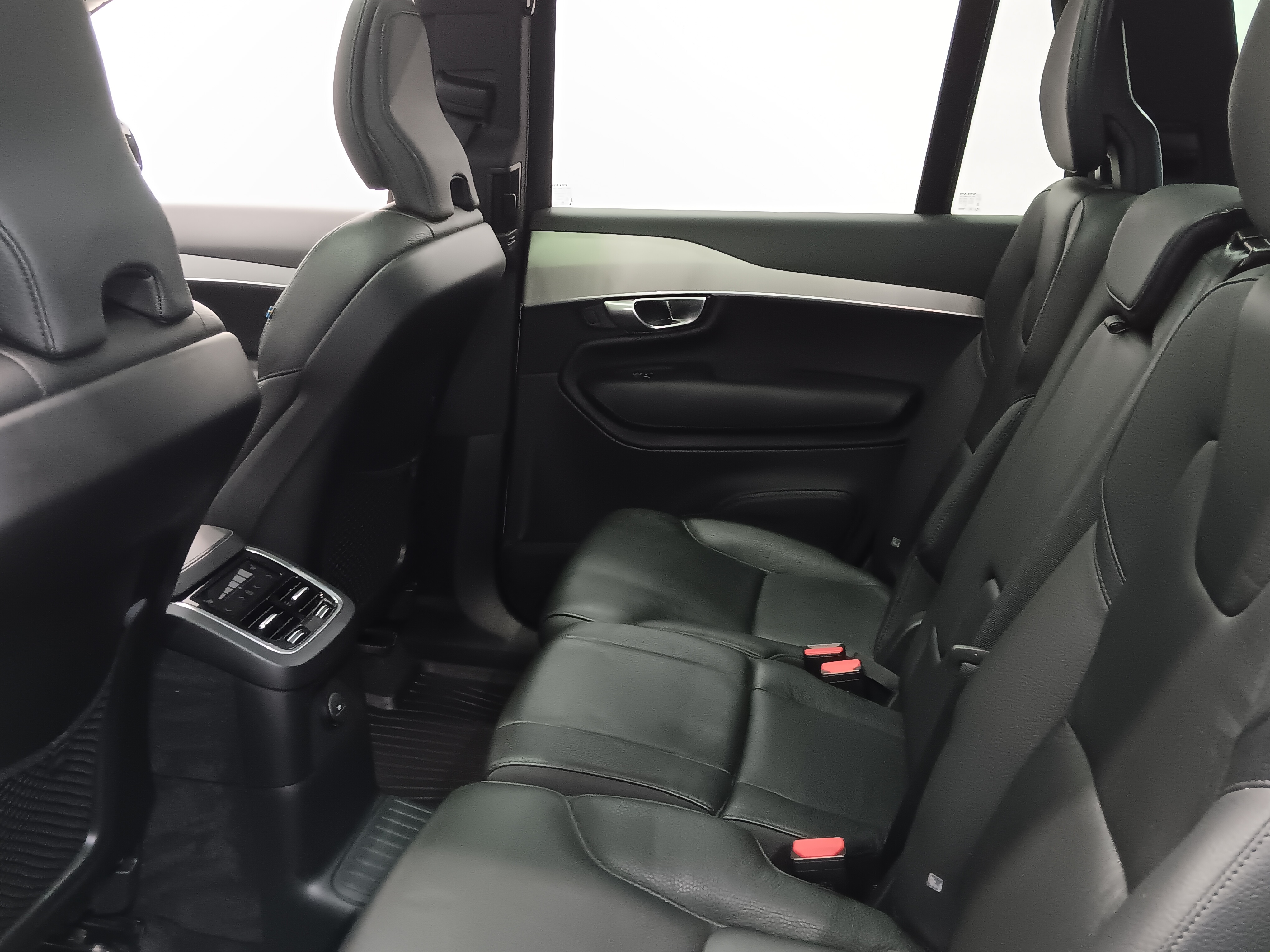 Volvo XC90 T8 AWD LONG RANGE PLUS DARK TAKUU 24KK/40TKM