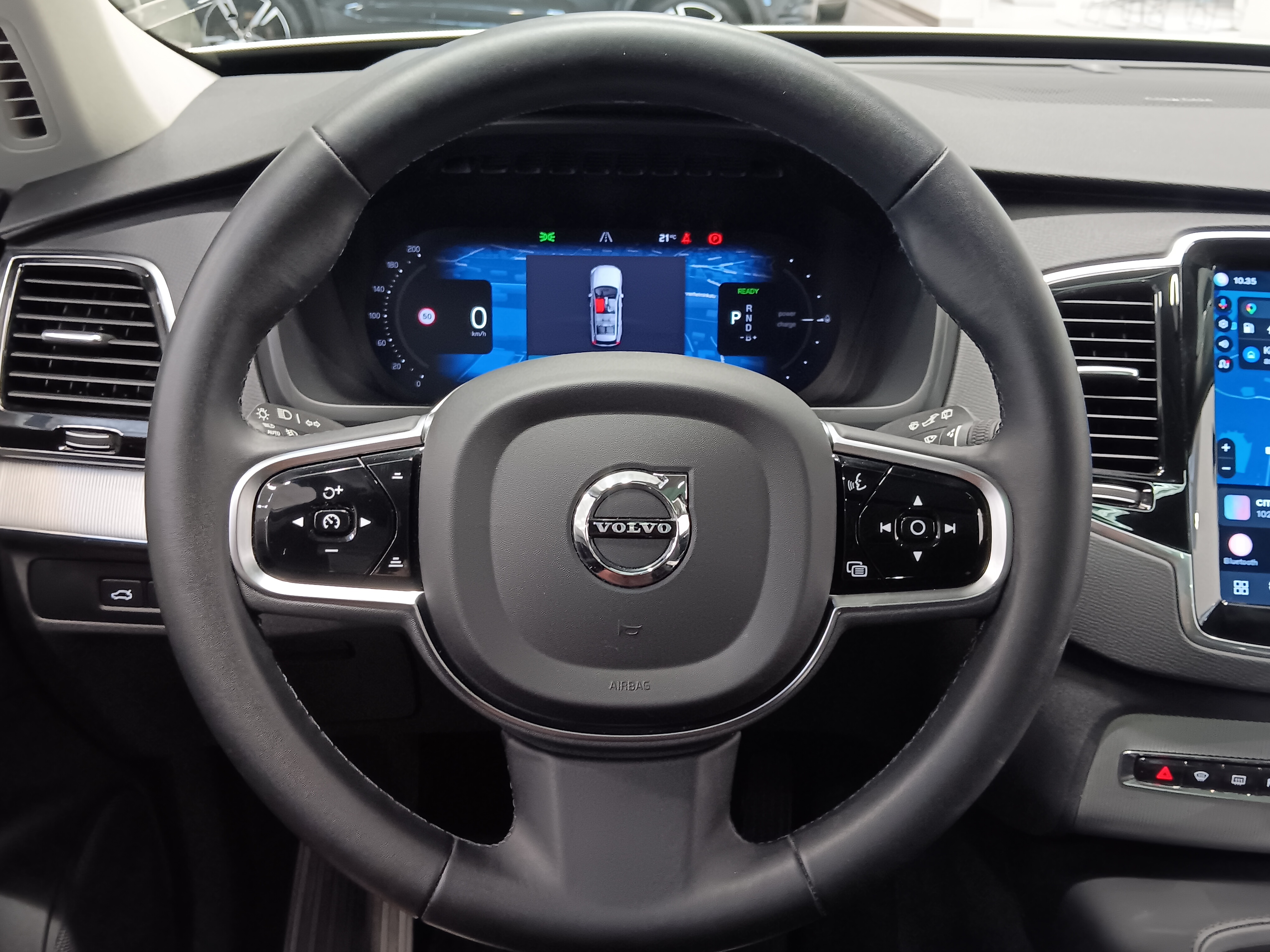 Volvo XC90 T8 AWD LONG RANGE PLUS DARK TAKUU 24KK/40TKM