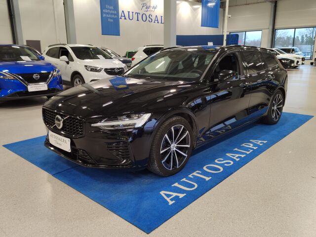 volvo V60 T8 AWD LONG RANGE PLUS DARK TAKUU 24KK/40TKM