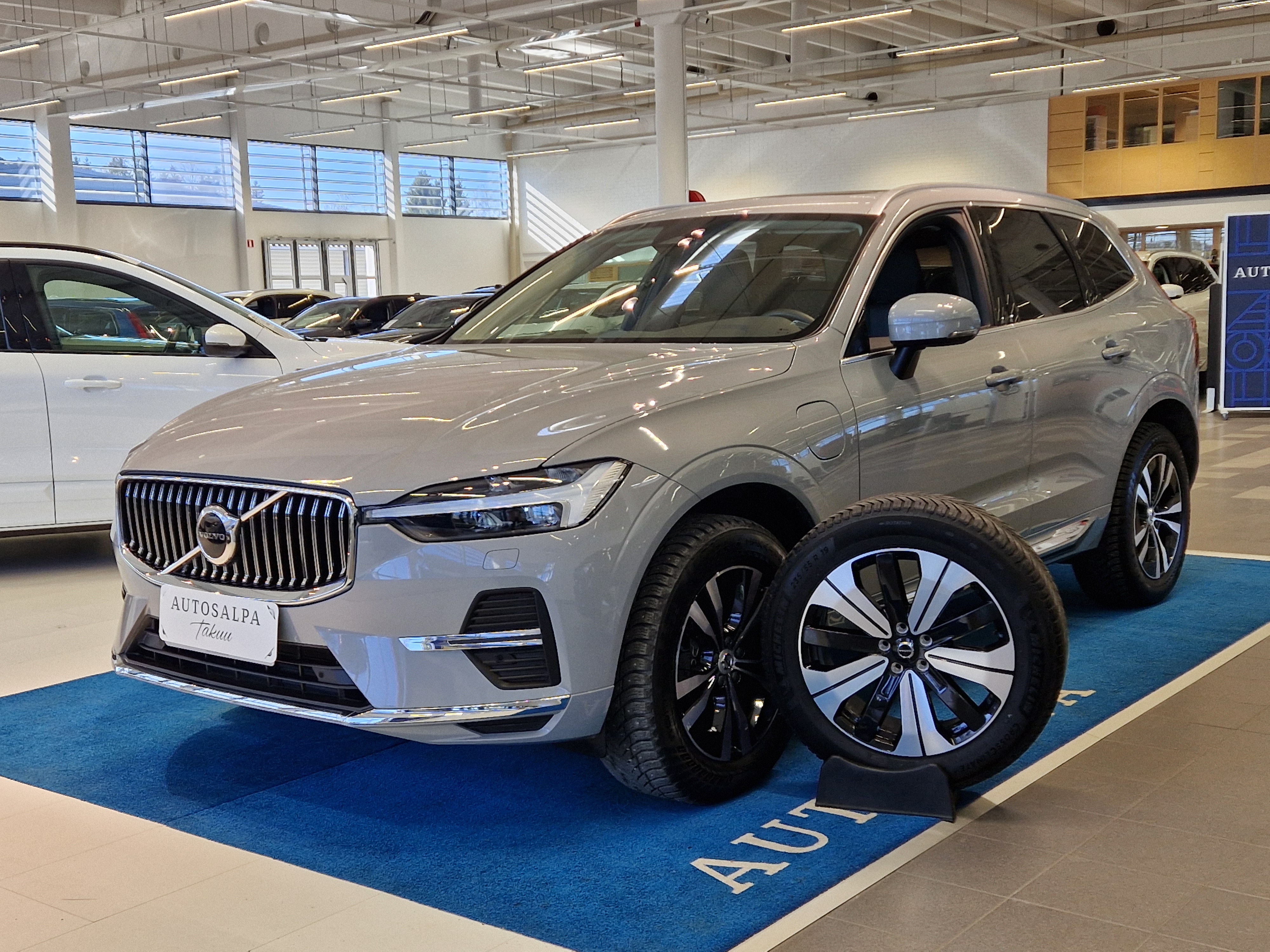 Volvo XC60 2024, kuva 2/22