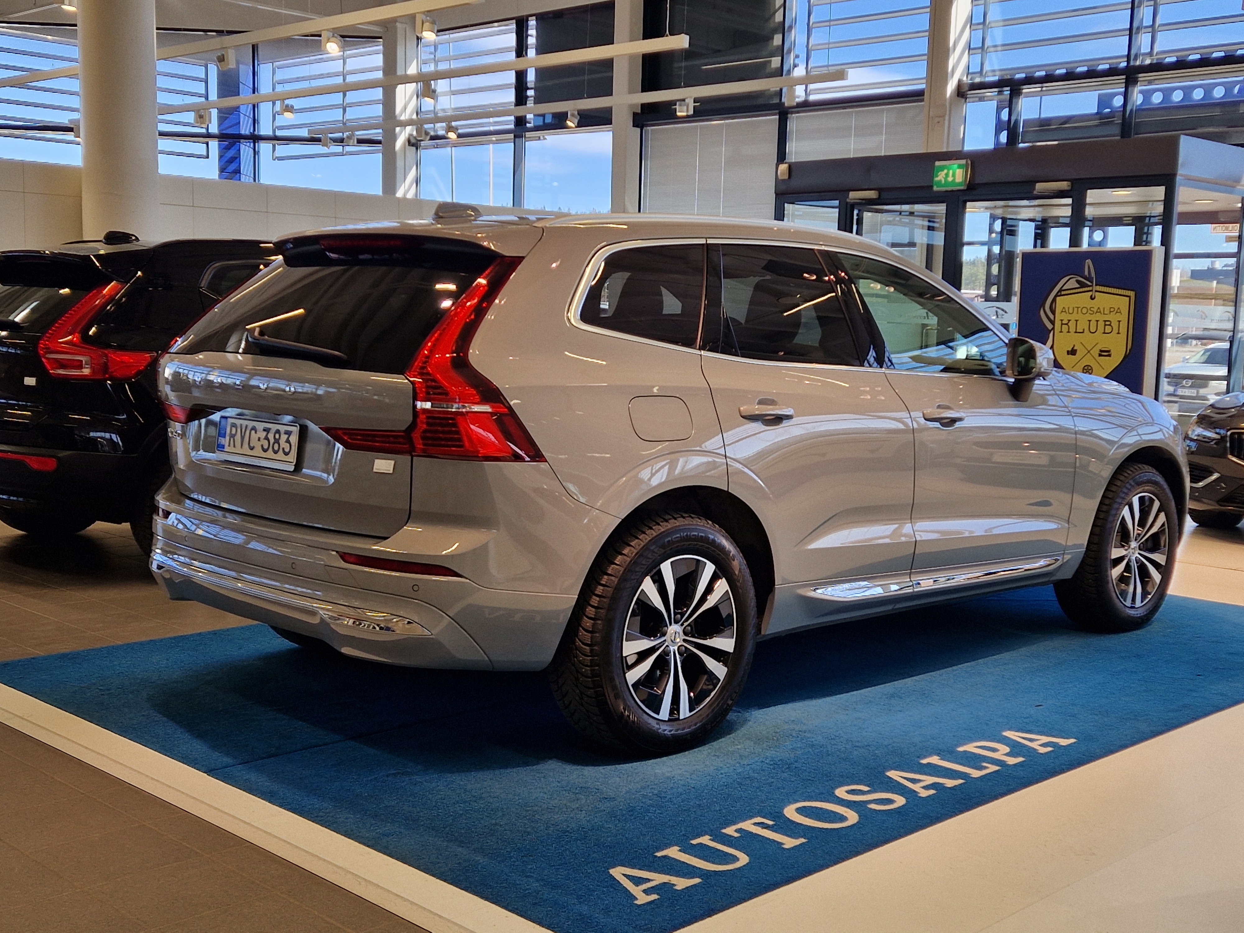 Volvo XC60 2024, kuva 4/22