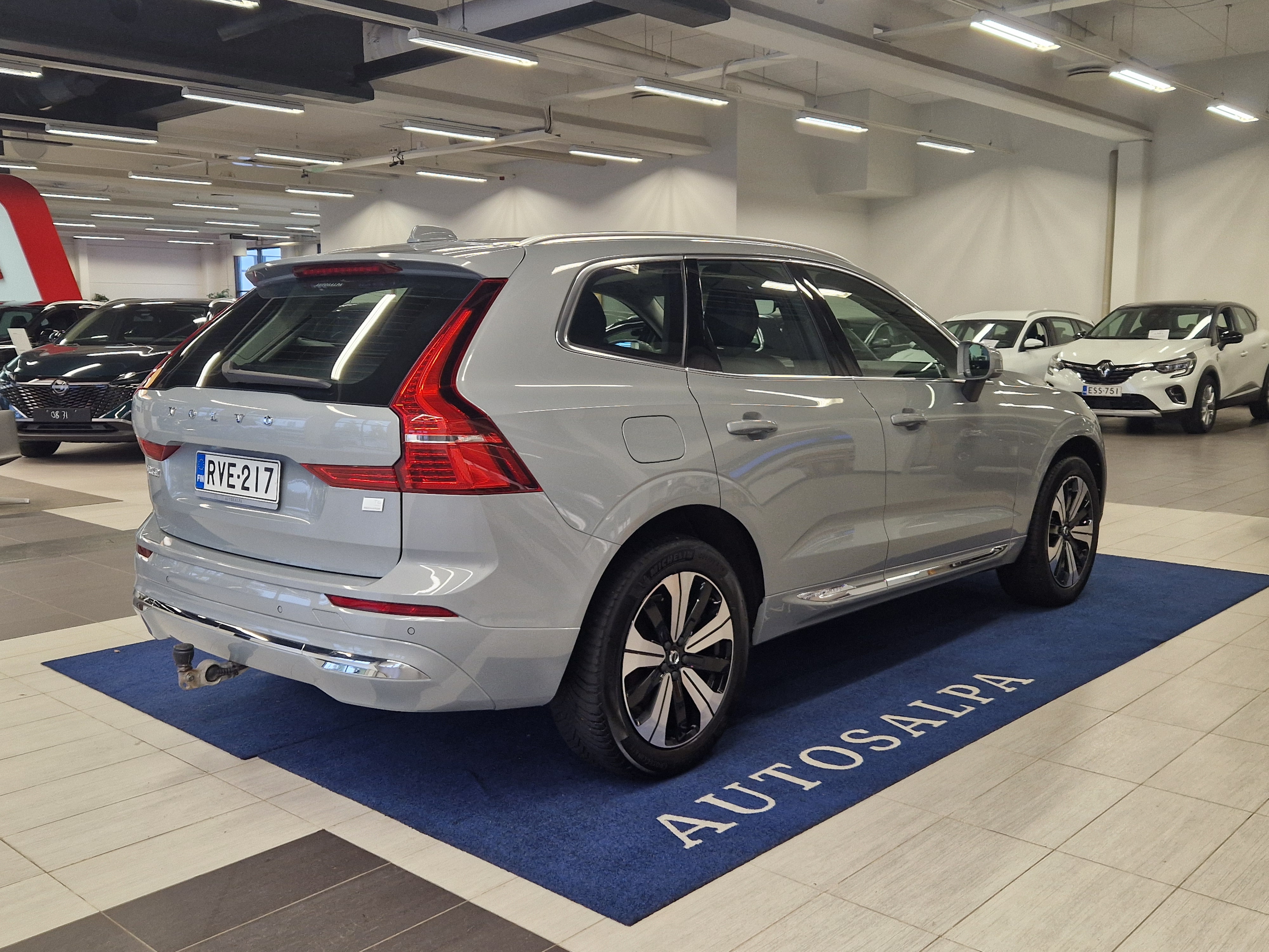 Volvo XC60 T6 AWD Long Range Plus Bright 2024, kuva 2/21