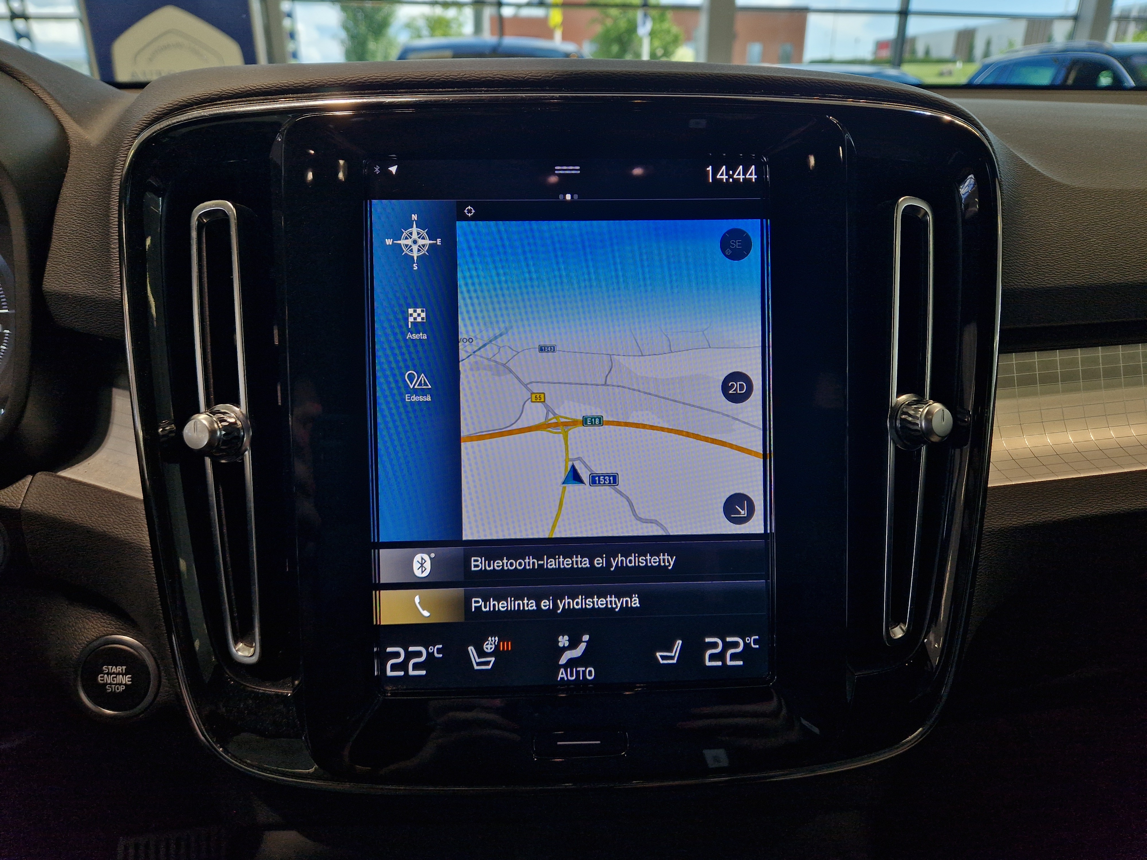 Volvo XC40 T4 TWE PLUS BRIGHT TAKUU 24KK/40TKM