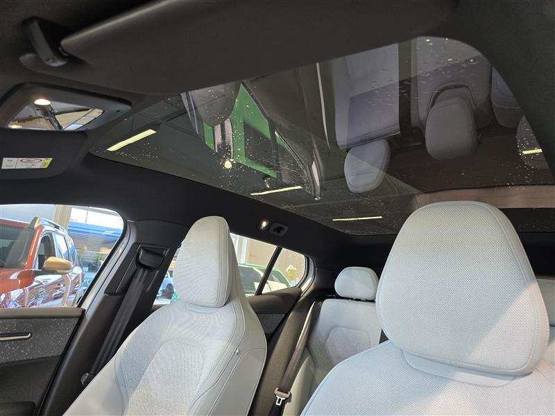 Volvo EX30 SINGLE EXTENDED RANGE ULTRA.