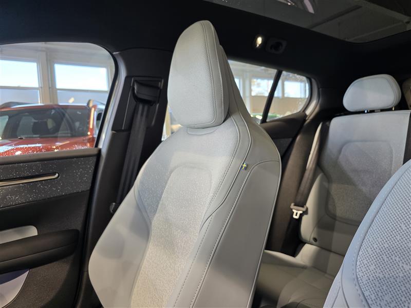 Volvo EX30 SINGLE EXTENDED RANGE ULTRA.