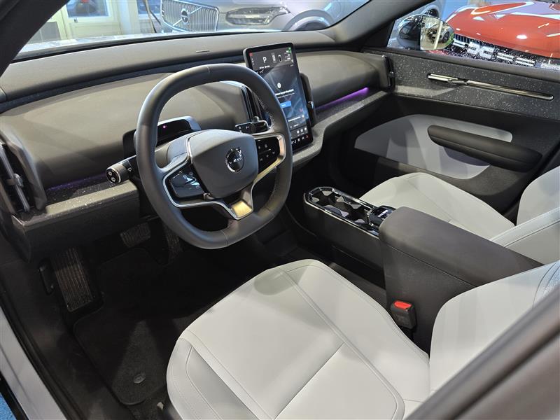 Volvo EX30 SINGLE EXTENDED RANGE ULTRA.