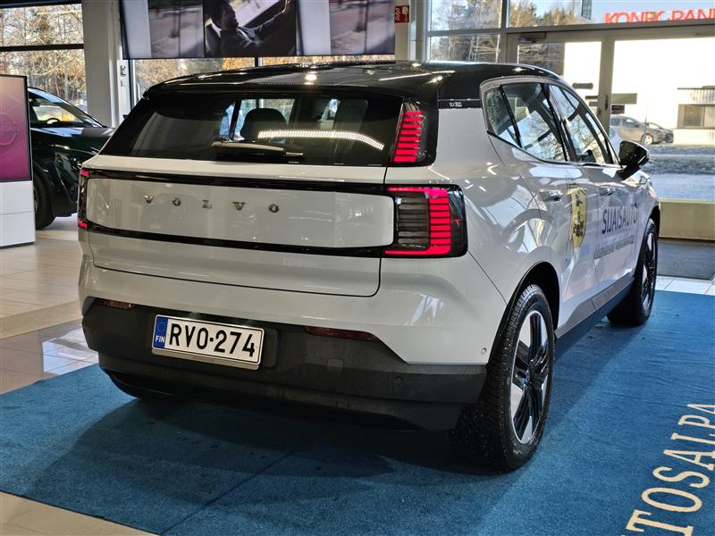 Volvo EX30 SINGLE EXTENDED RANGE ULTRA.