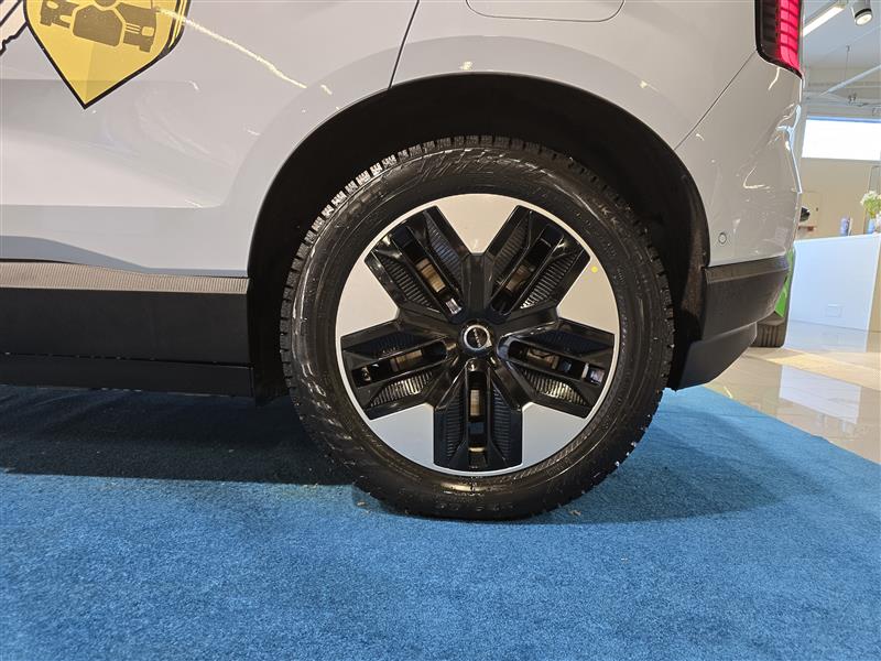 Volvo EX30 SINGLE EXTENDED RANGE ULTRA.