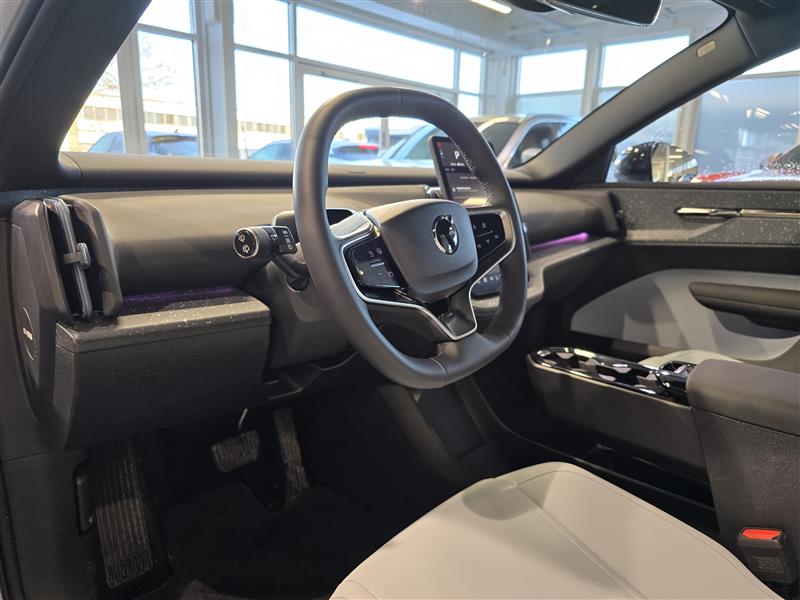 Volvo EX30 SINGLE EXTENDED RANGE ULTRA.