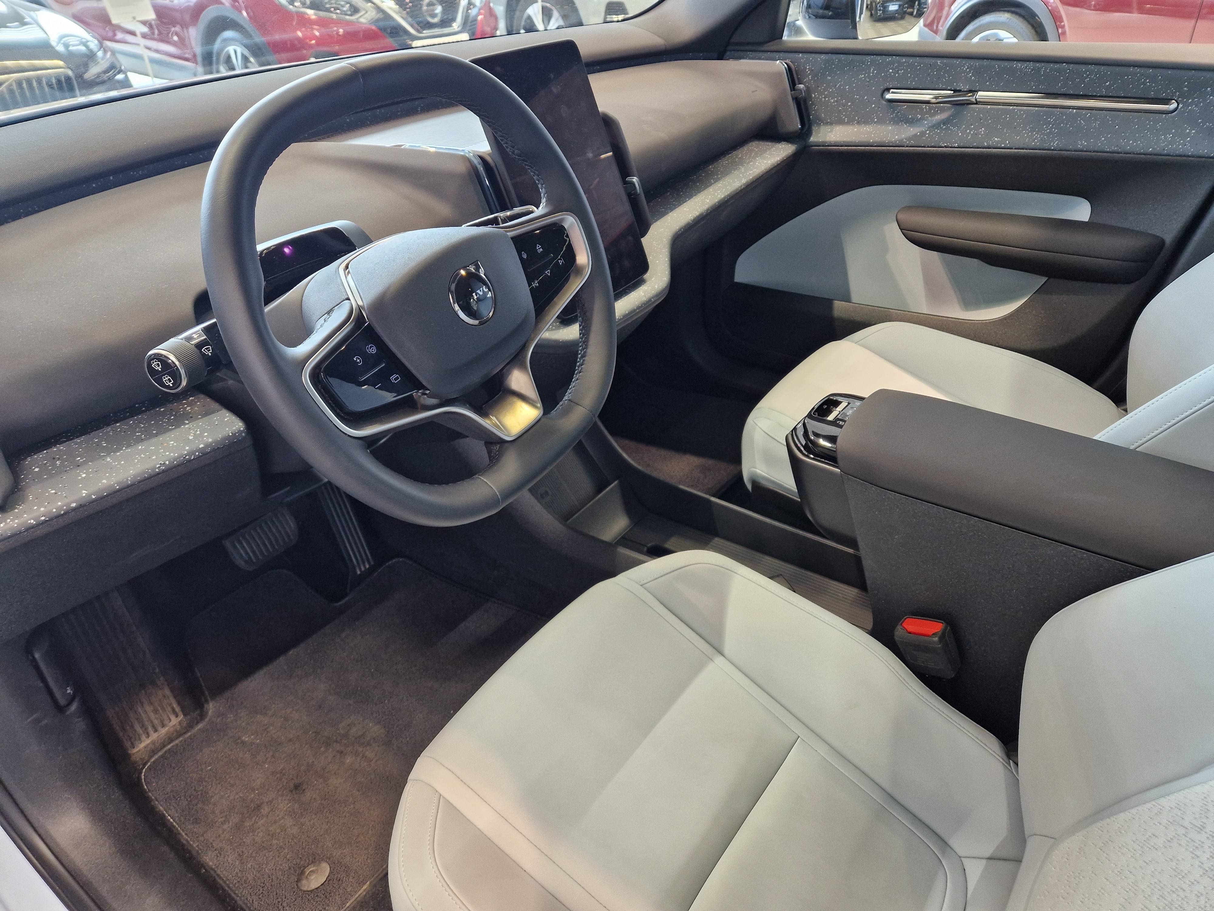 Volvo EX30 Single Extended Range Ultra 2025, kuva 3/16