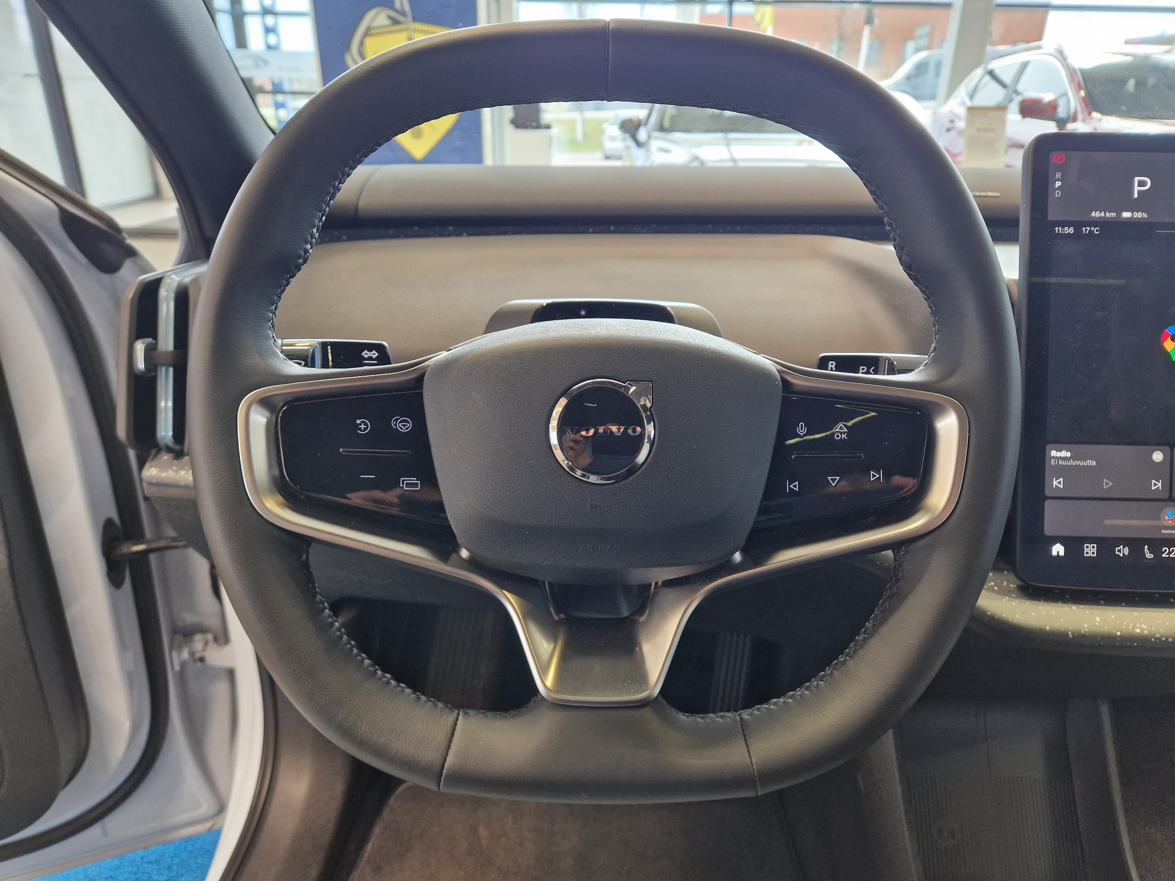 Volvo EX30 Single Extended Range Ultra 2025, kuva 4/16