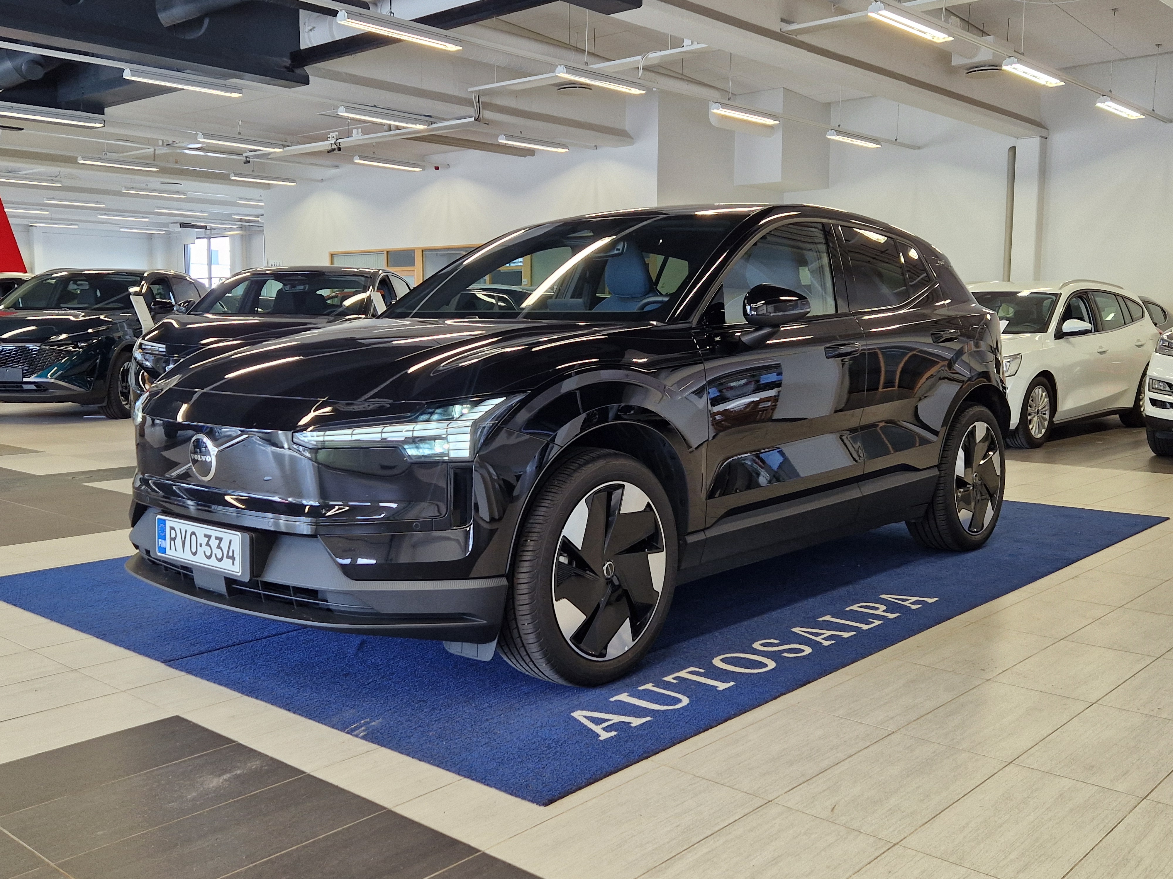 Volvo EX30 SINGLE EXTENDED RANGE PLUS TAKUU 24KK/40TKM