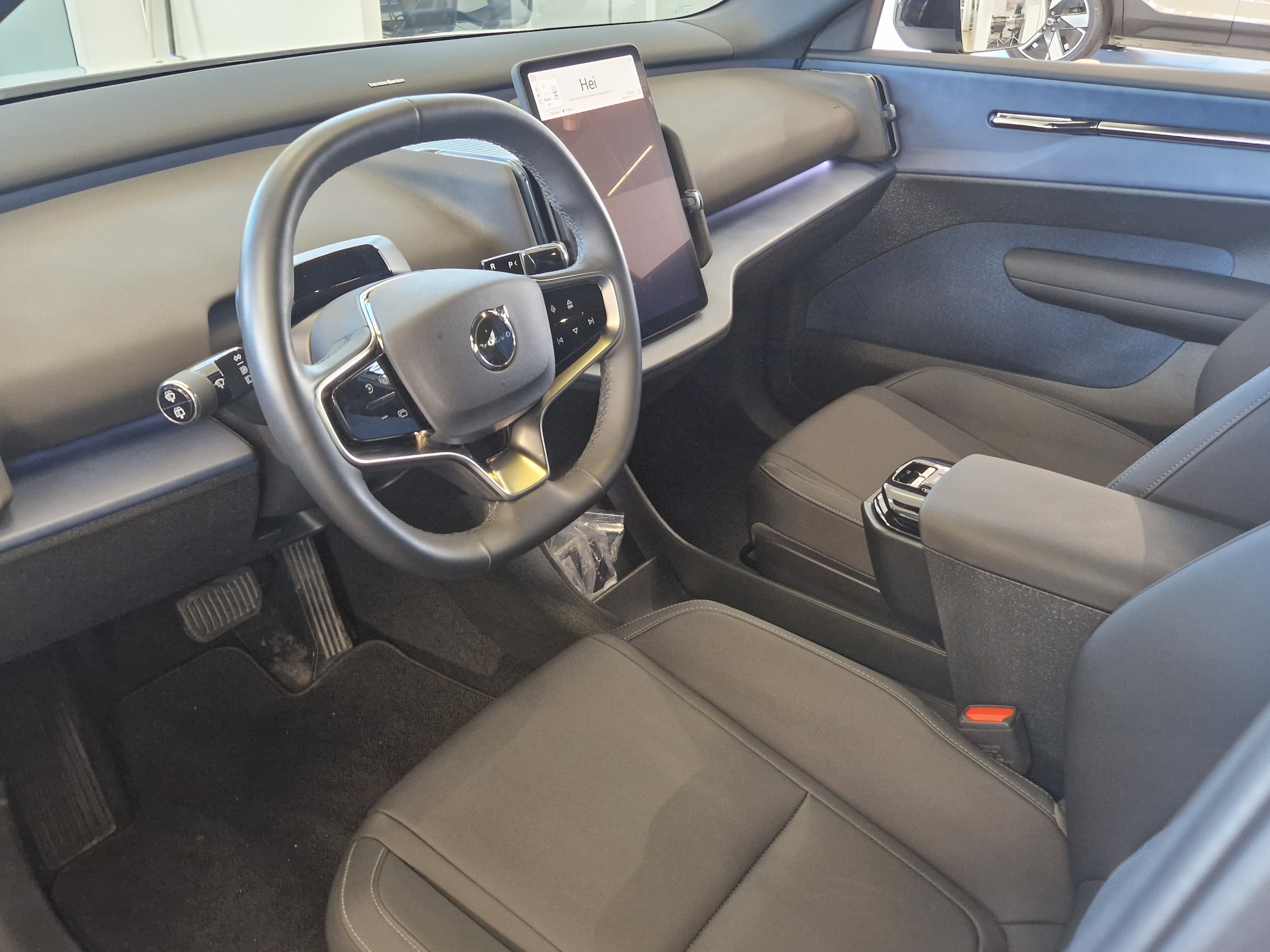 Volvo EX30 Single Extended Range Plus 2024, bild 5/20