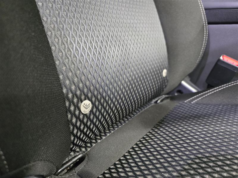 Mitsubishi OUTLANDER PHEV ACTIVE 4WD 5P